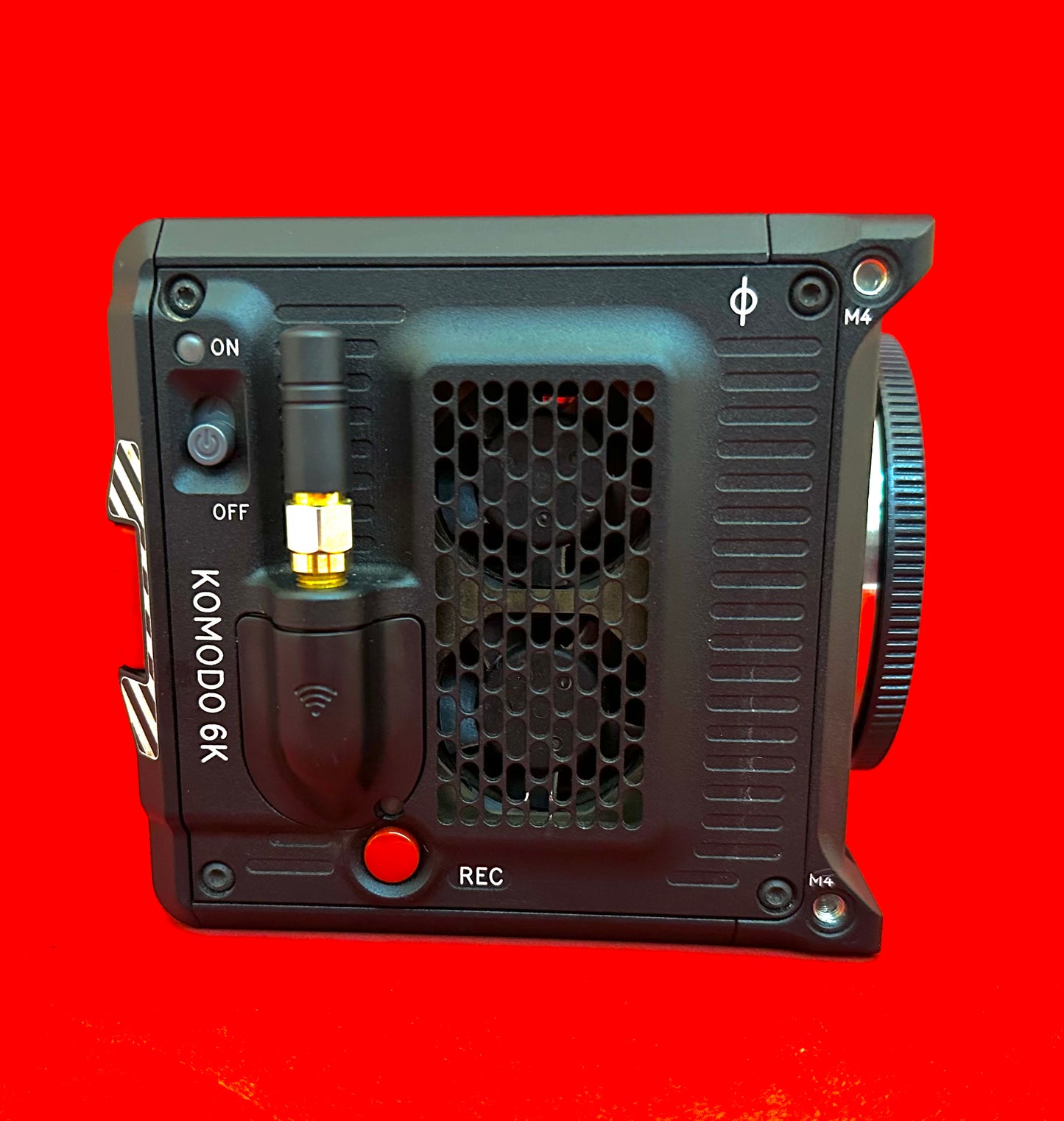 RED DIGITAL CINEMA KOMODO 6K Digital Cinema Camera Canon RF-mount (used)