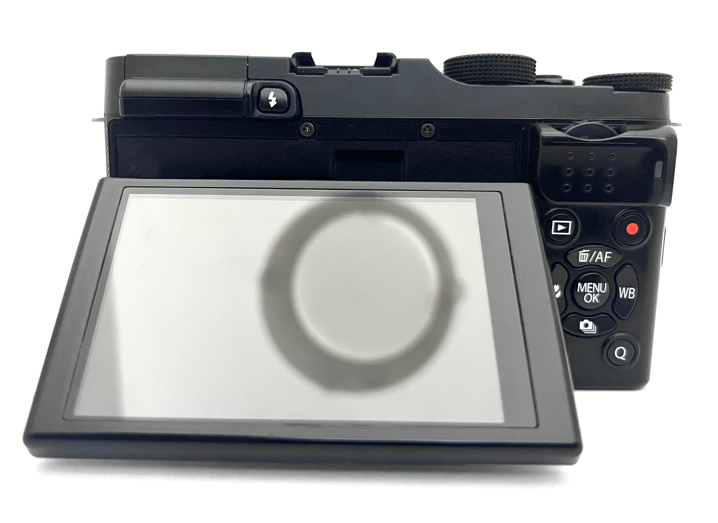 Fujifilm X-A1 with Fujinon XC15-45mm lens (used)