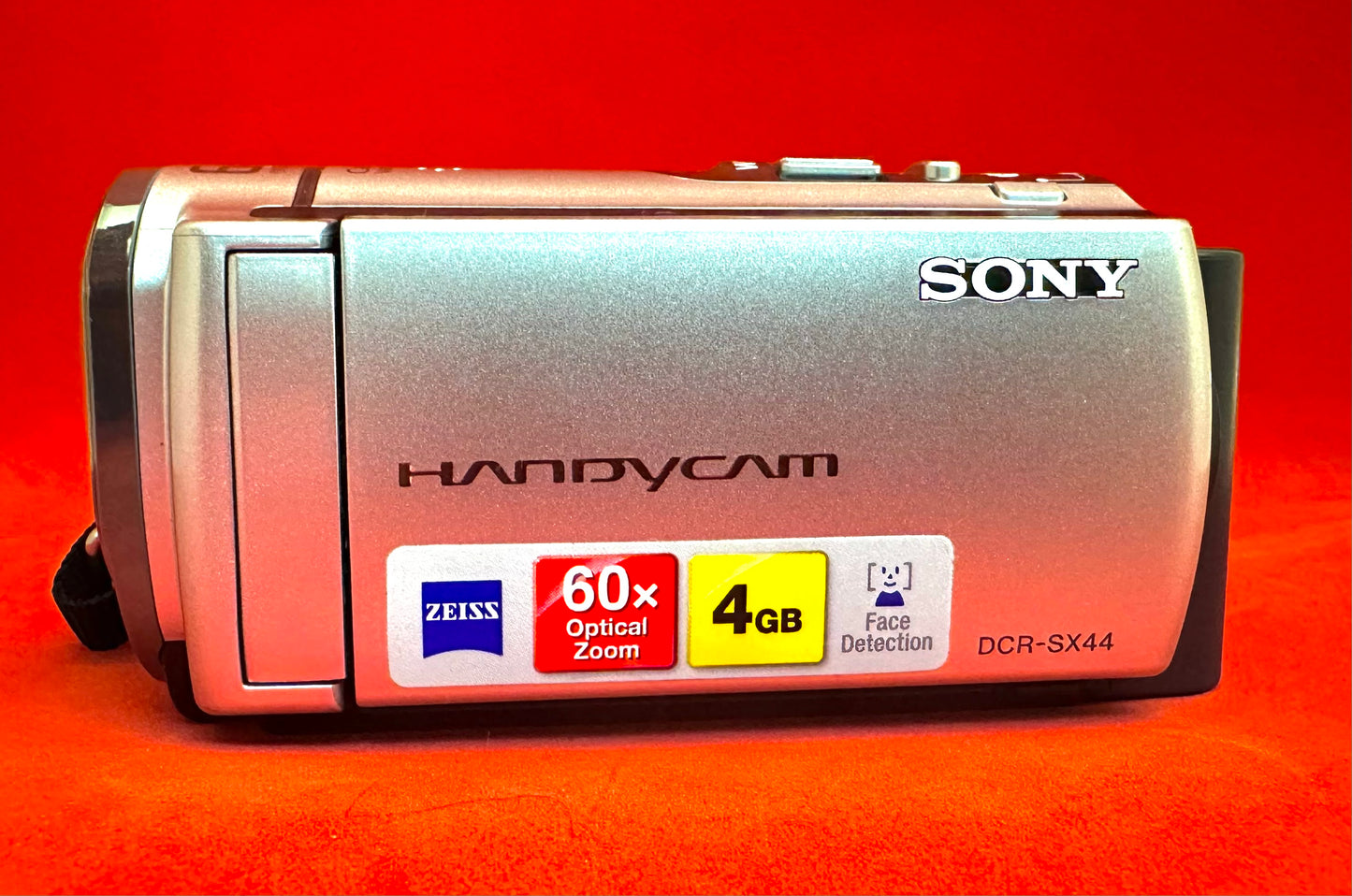 Sony DCR-SX44 4GB Handycam Camcorder (used)