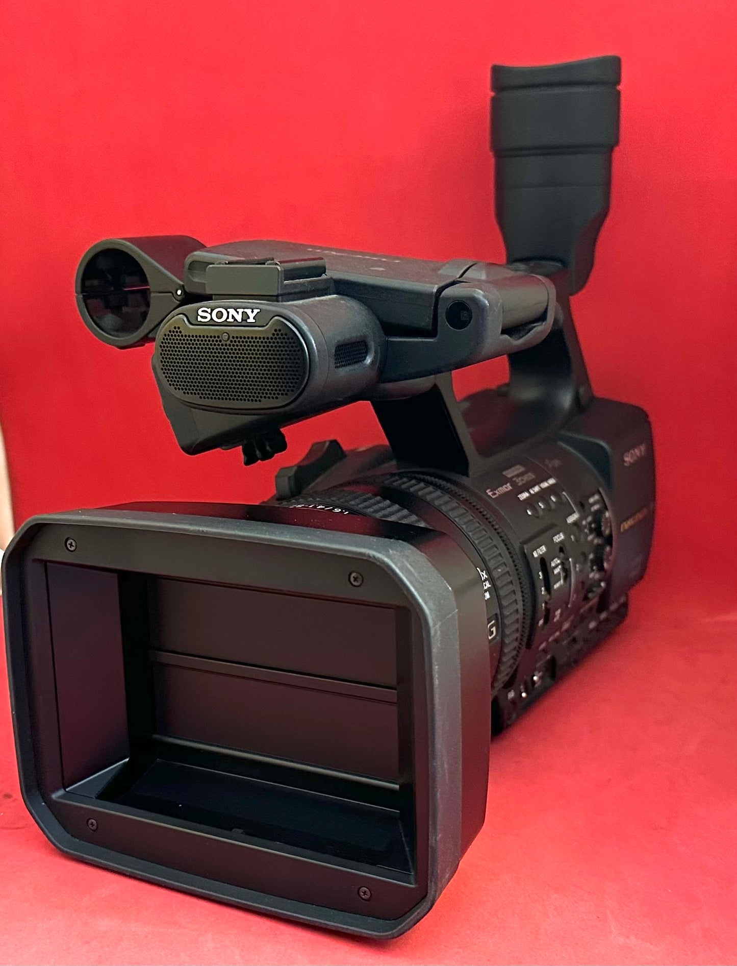 Sony HXR-Nx5e Camcorder (Used)