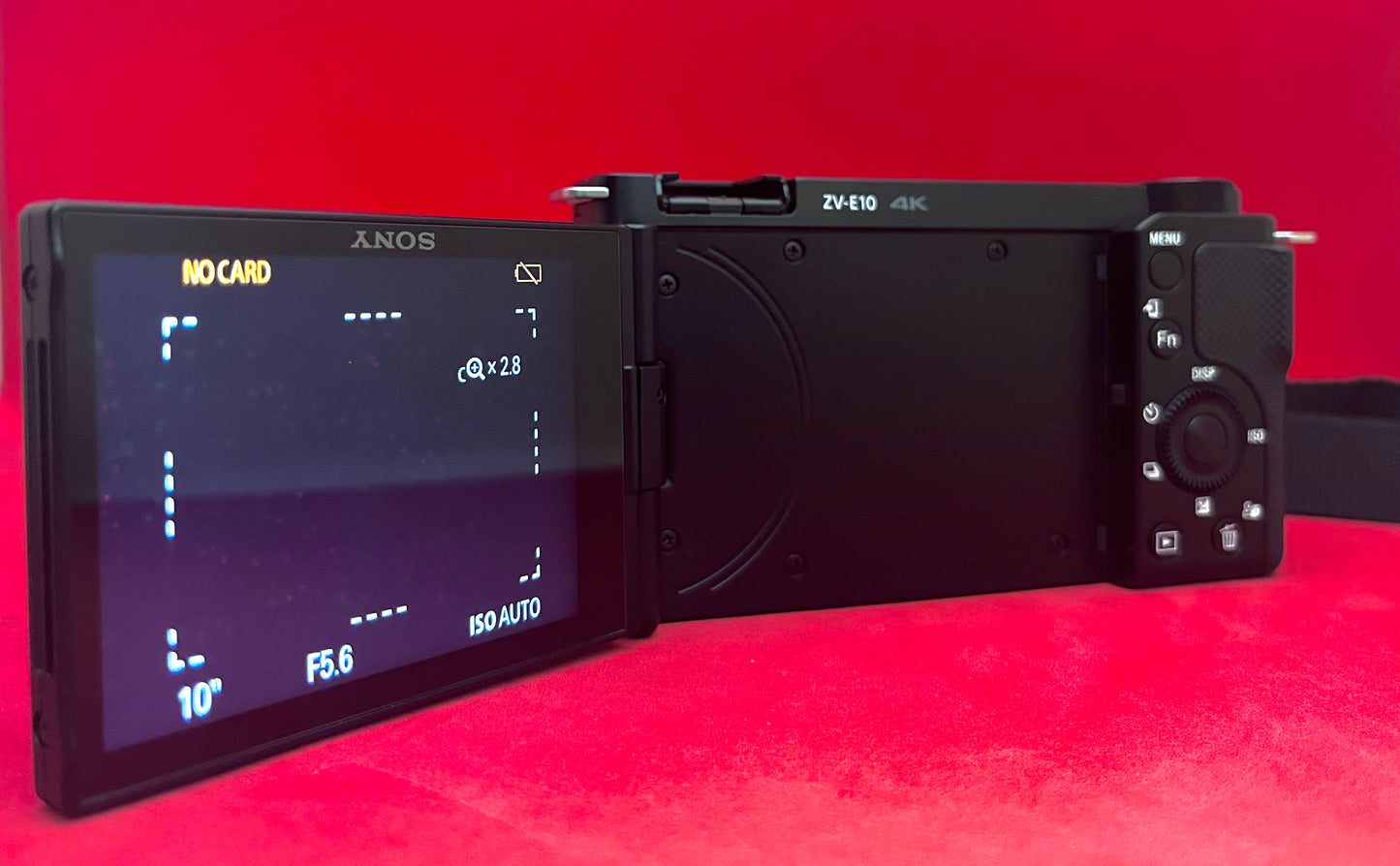 Sony ZV-E10 Mirrorless Camera with 16-50mm Lens (used)