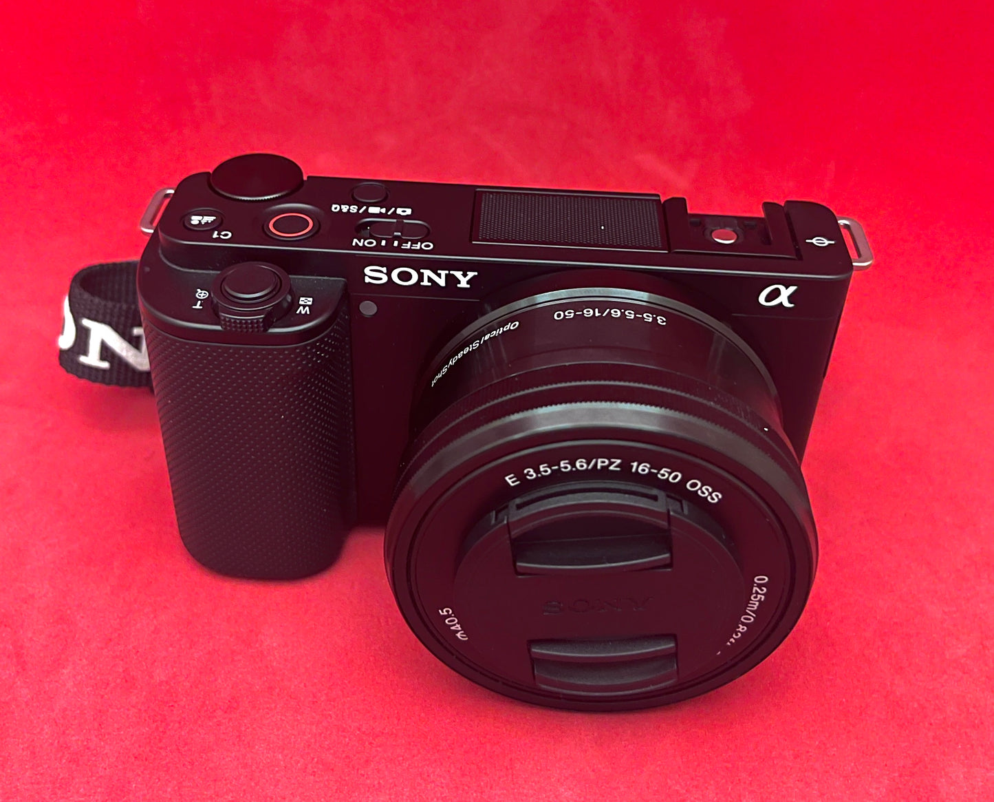 Sony ZV-E10 Mirrorless Camera with 16-50mm Lens (used)