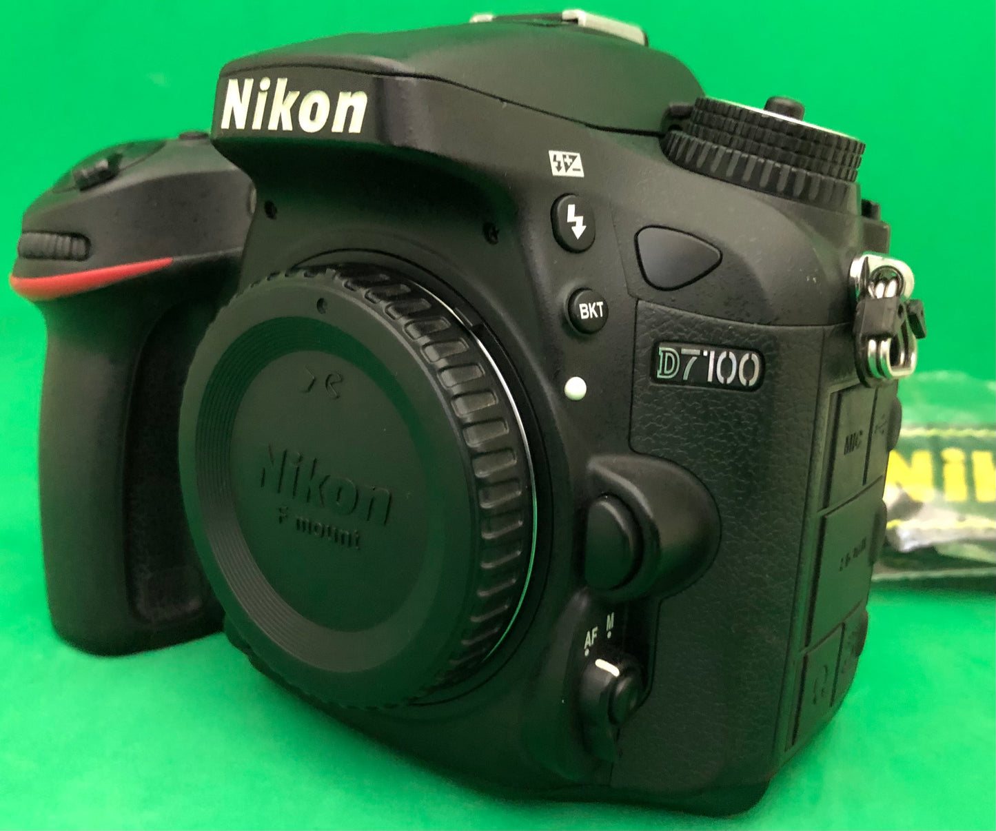 Nikon D7100 Body (Used)