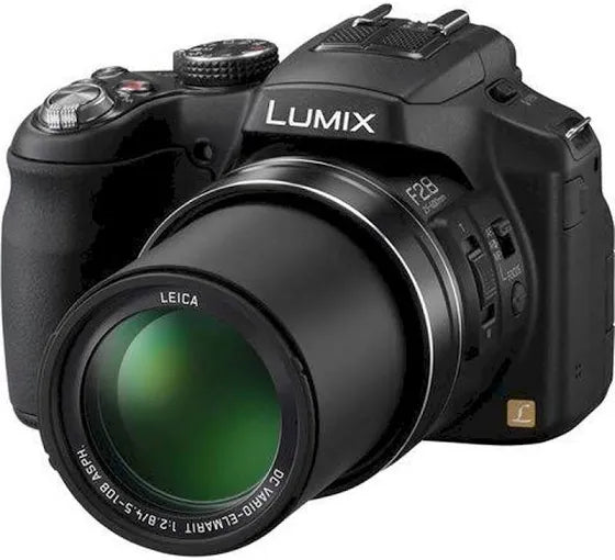Panasonic digital camera LUMIX FZ200 (used)