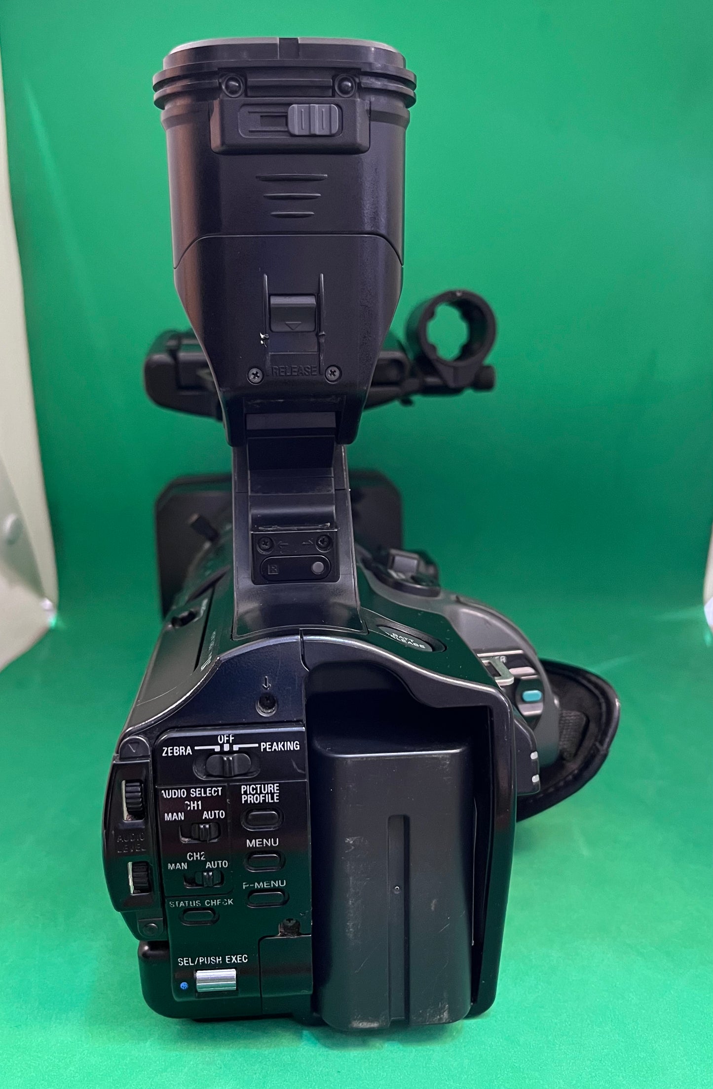 Sony HVR-Z1E HDV 3CCD Handheld Camcorder (used)