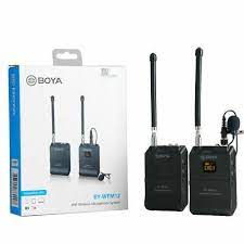 BOYA BY-WFM12 Camera-Mount VHF Wireless Omni Lavalier Microphone System for Cameras and Smartphones