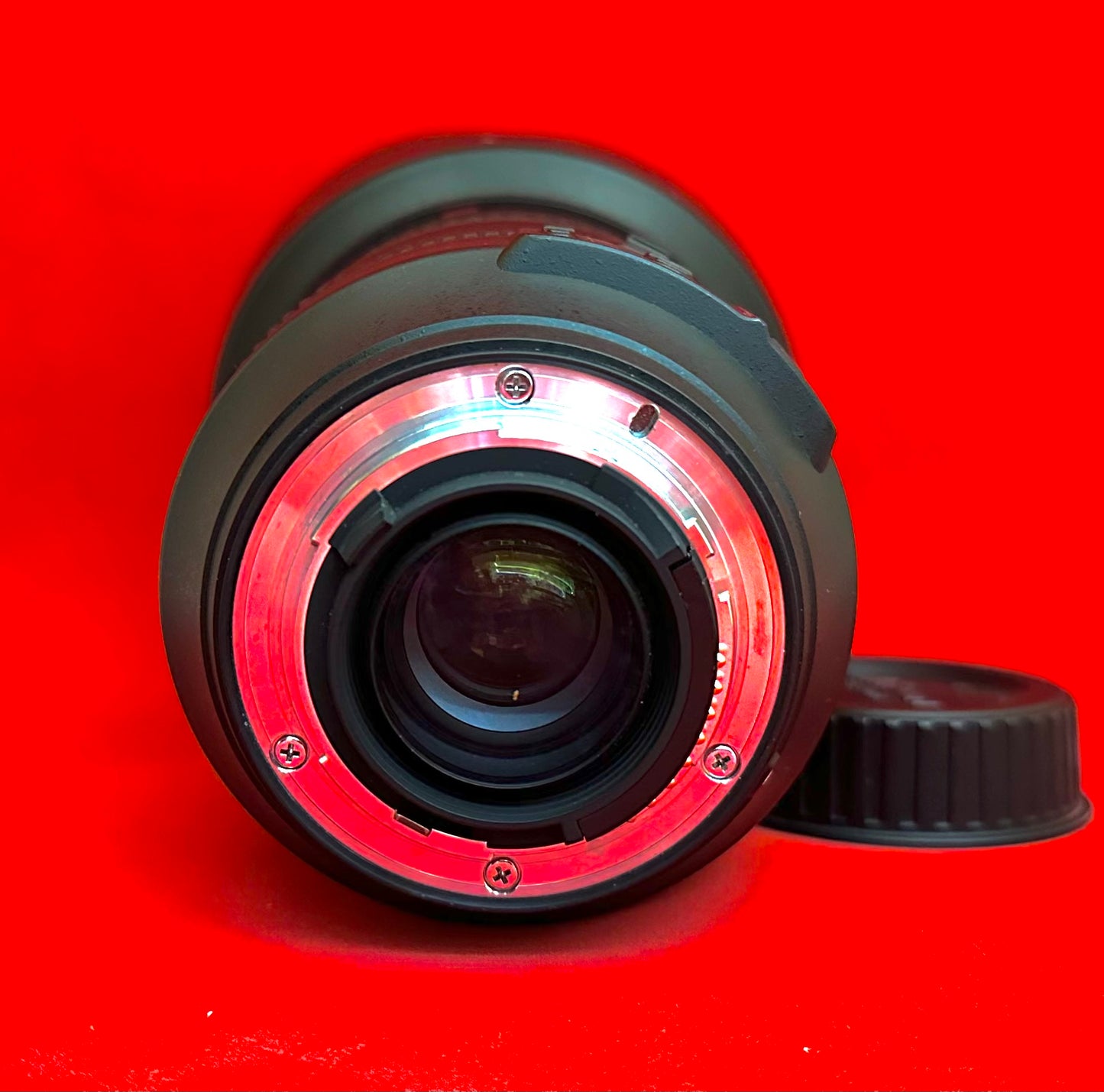 Nikon AF-S NIKKOR 28-300mm f/3.5-5.6G ED VR (used)