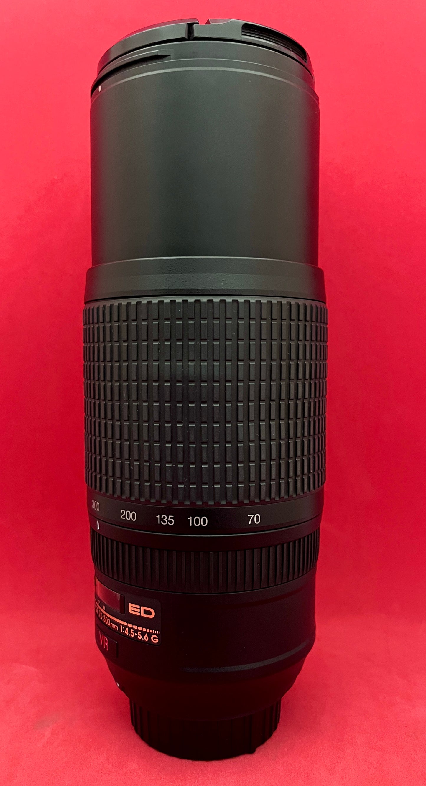 Nikon AF-S 70-300mm f/4.5-5.6 G ED VR (used)