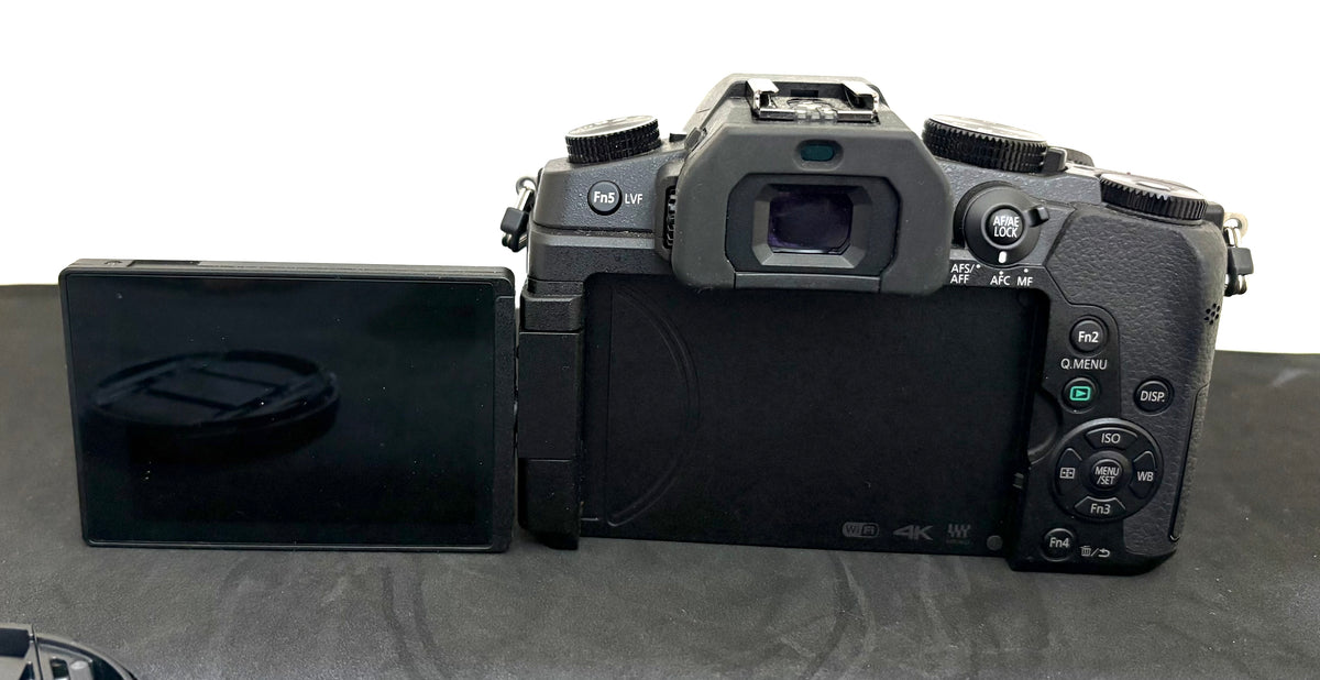 Panasonic Lumix G85 Mirrorless Camera with 12-60mm Lens (used)
