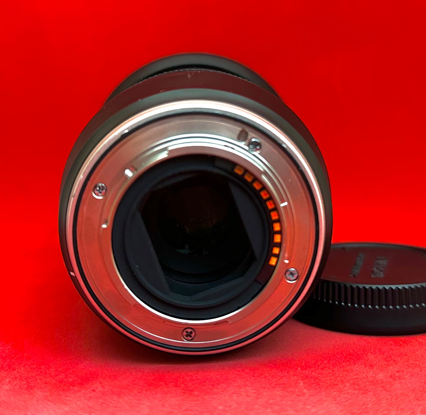 Tamron 17-70mm f/2.8 Di III-A VC RXD Lens for Fujifilm X (used)