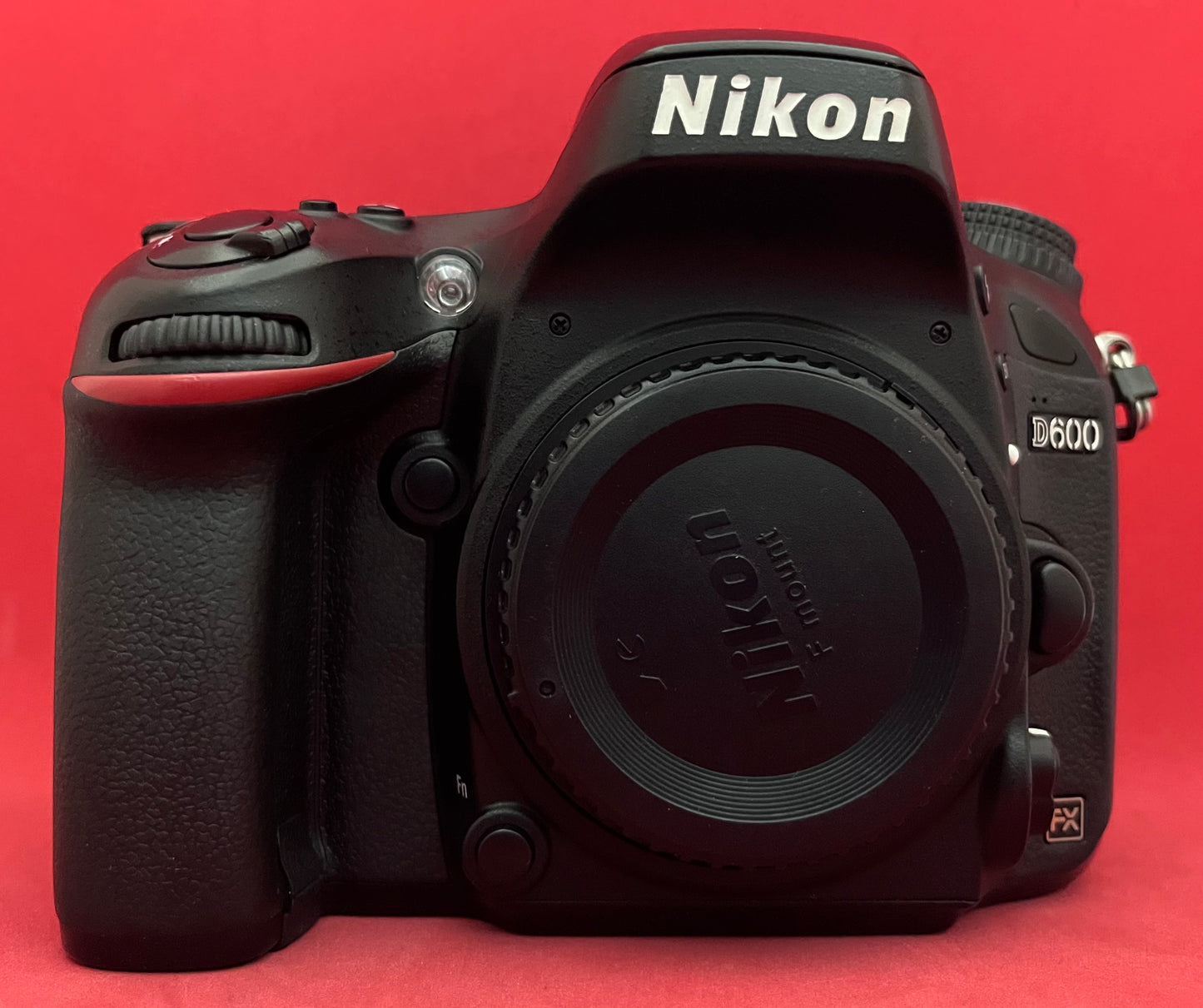 Nikon D600 24.3 MP CMOS Digital SLR Camera body (used)