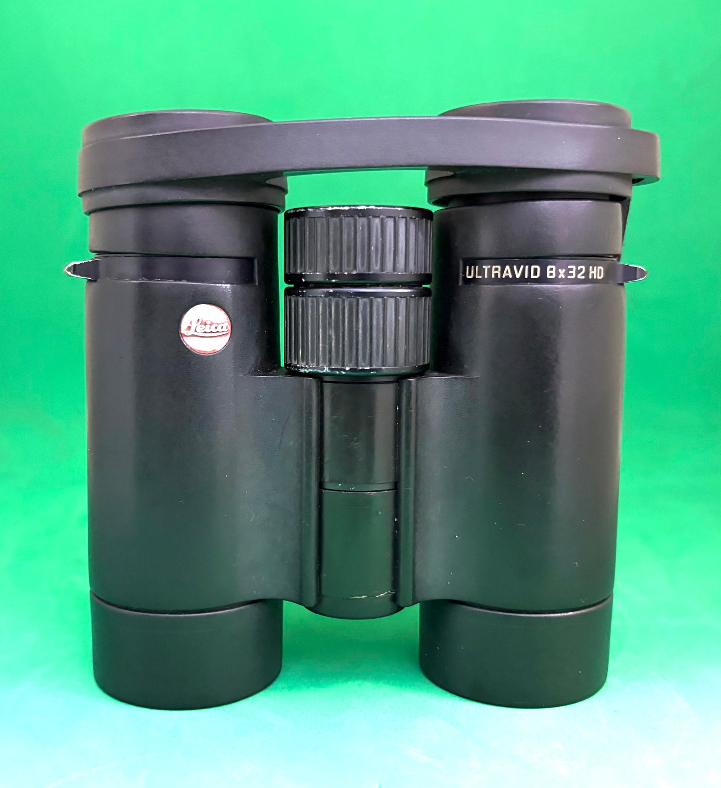 Leica Ultravid 8x32 HD Binoculars Black (used)