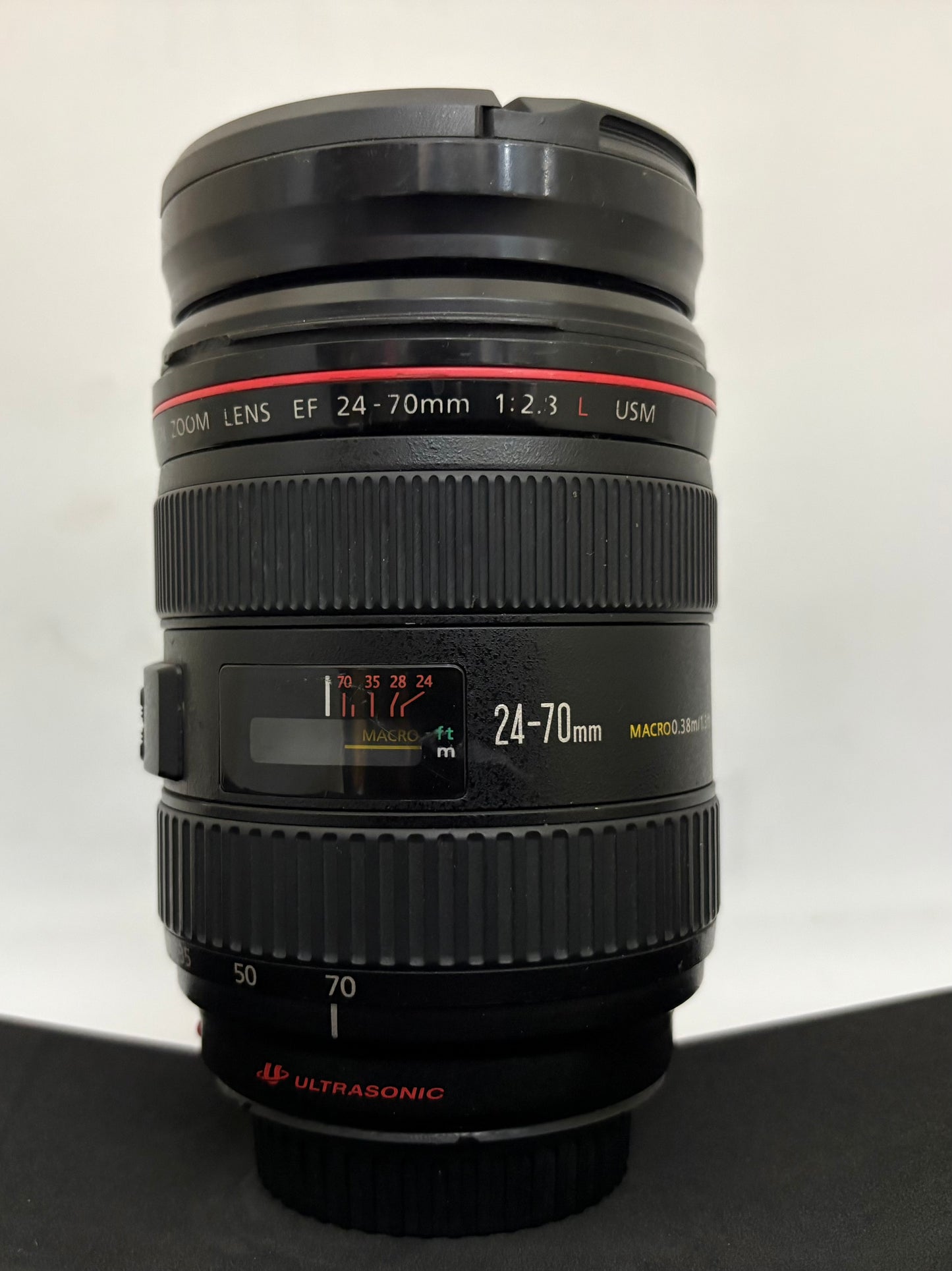 Canon EF 24-70mm f/2.8L USM (Used)