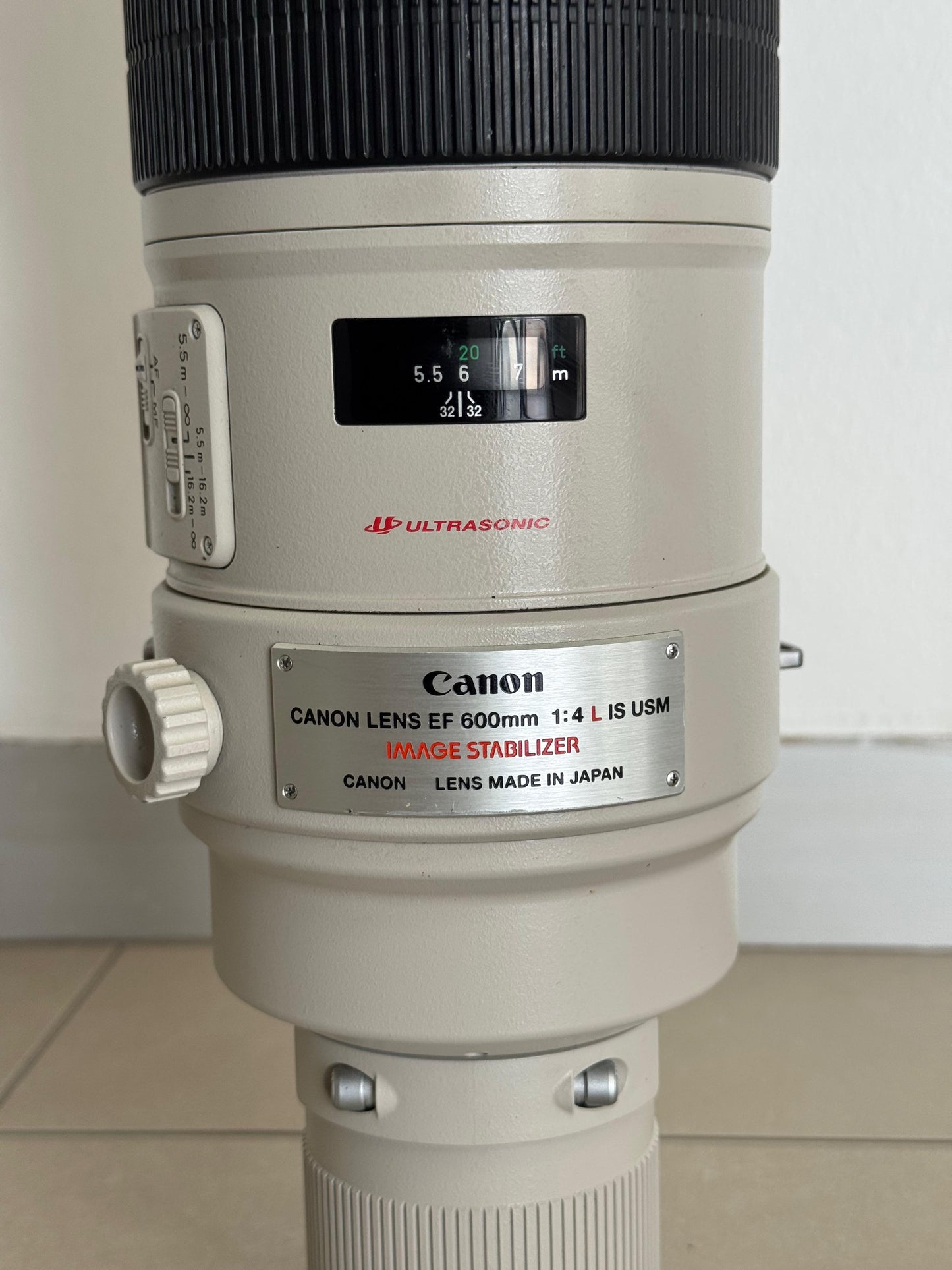 Canon EF 600mm f/4L IS USM Lens (Used)