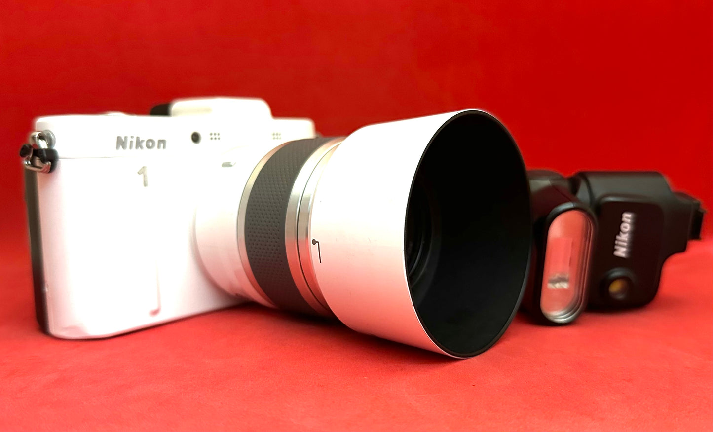 Nikon 1 V1 Mirrorless Digital Camera with 30-110mm Lens (used)