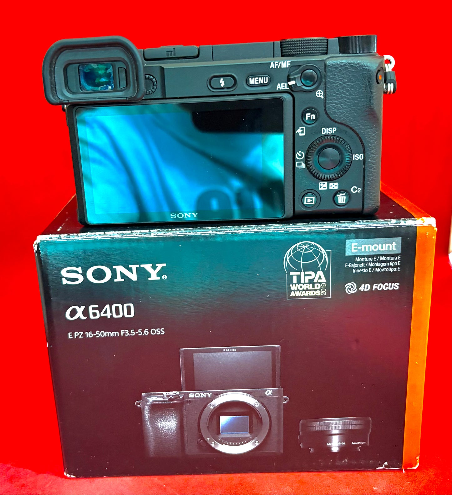 Sony Alpha a6400 Mirrorless Digital Camera with 16-50mm Lens (used)