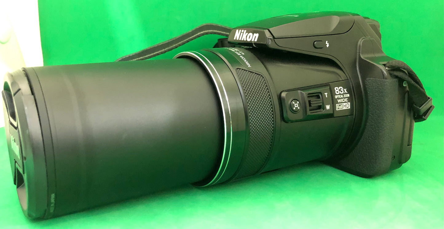 Nikon COOLPIX P900 Digital
Camera (used)