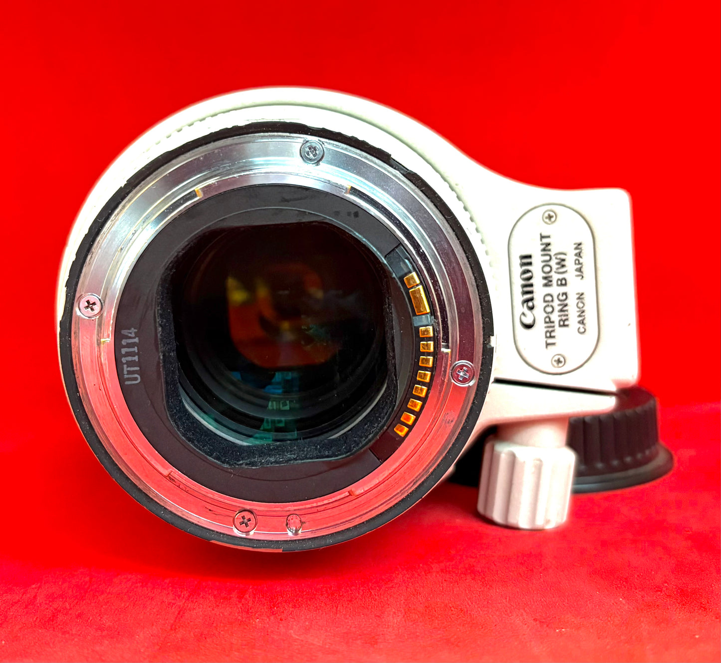 Canon EF 70-200mm f/2.8L IS USM Telephoto Zoom Lens (used)