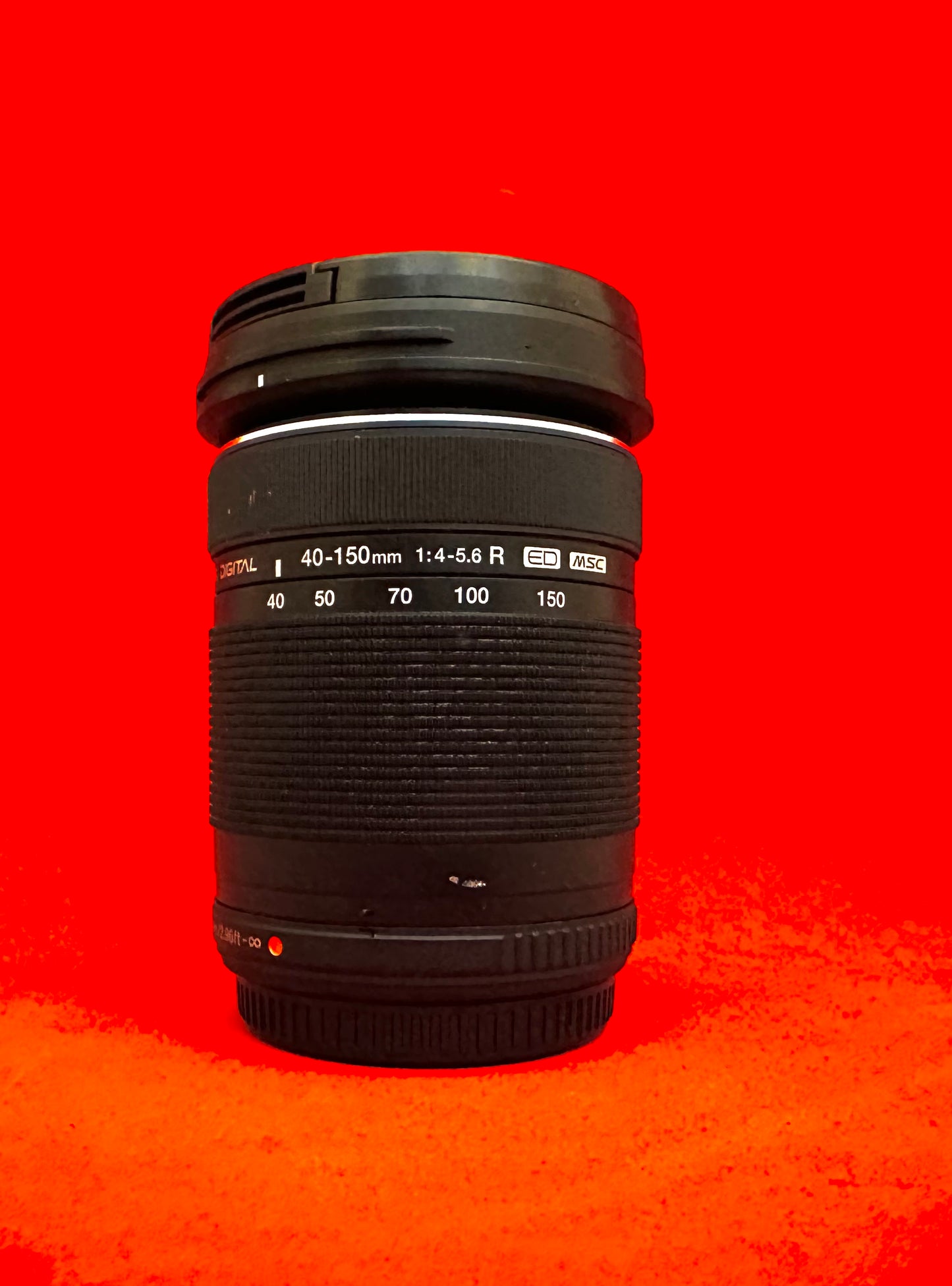 Olympus M.Zuiko Digital ED 40-150mm f/4-5.6 R Micro Four Thirds Lens (Used)