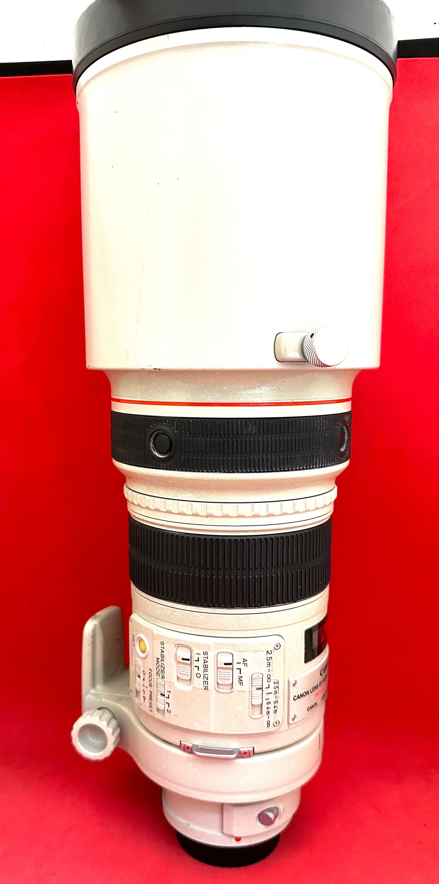 Canon EF 300mm f/2.8 L IS USM Excellent (Used)