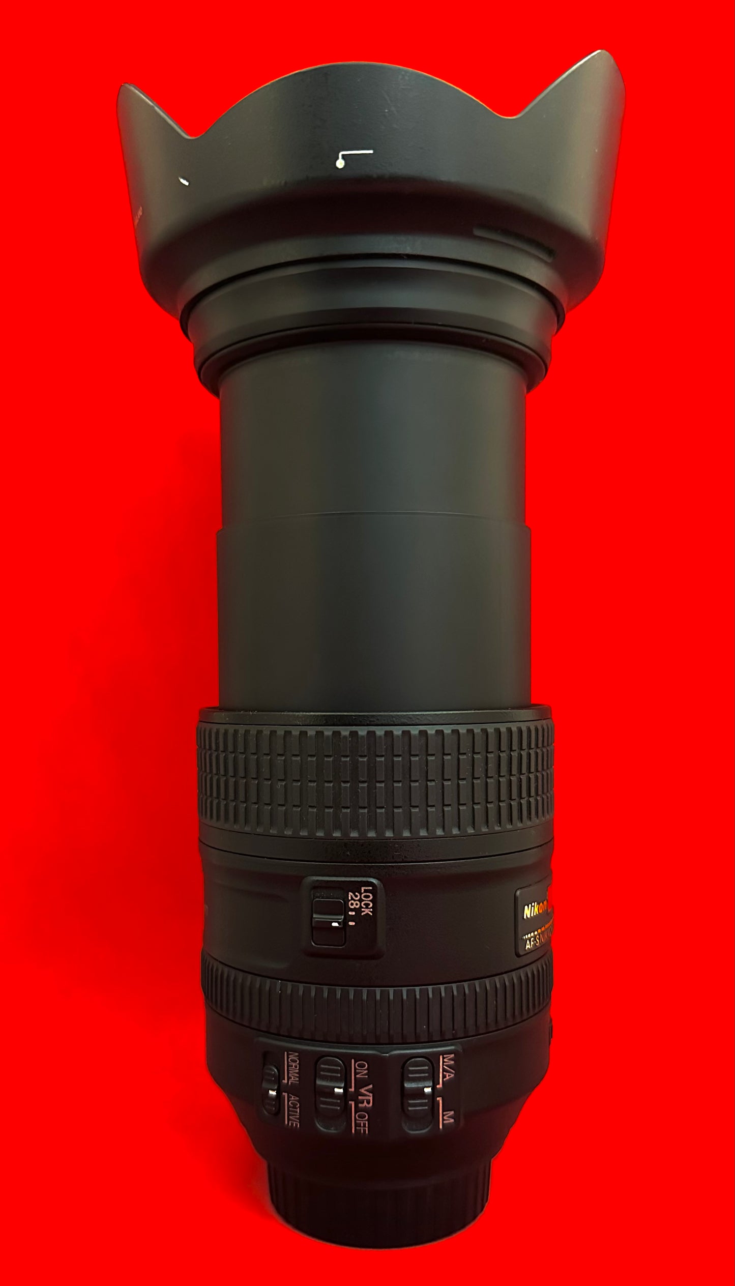 Nikon AF-S NIKKOR 28-300mm f/3.5-5.6G ED VR (used)