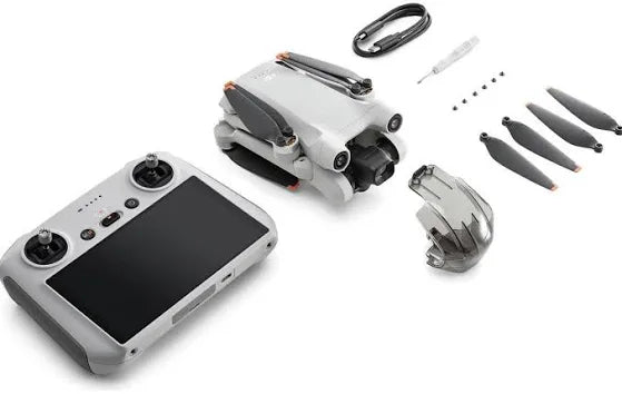 DJI Mini 3 Pro + Smart Controller (used)
