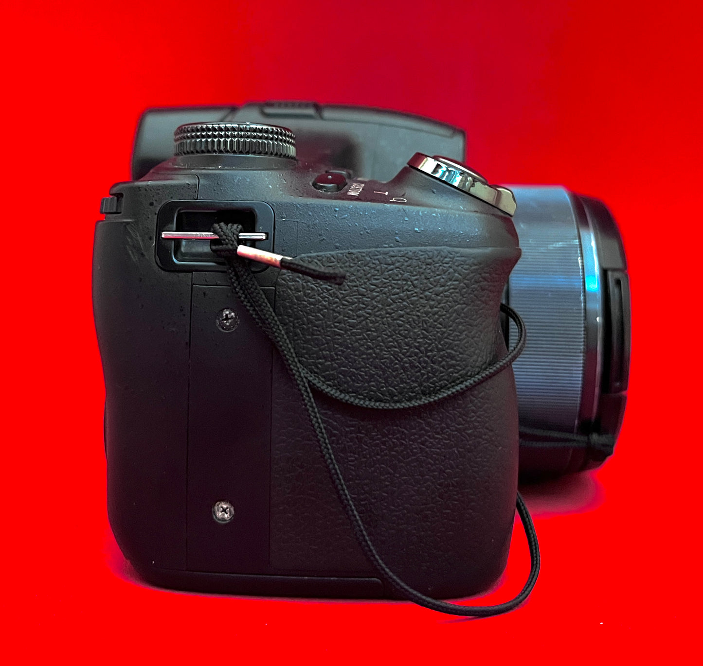Sony Cyber-shot DSC-HX100V Digital Camera (used)