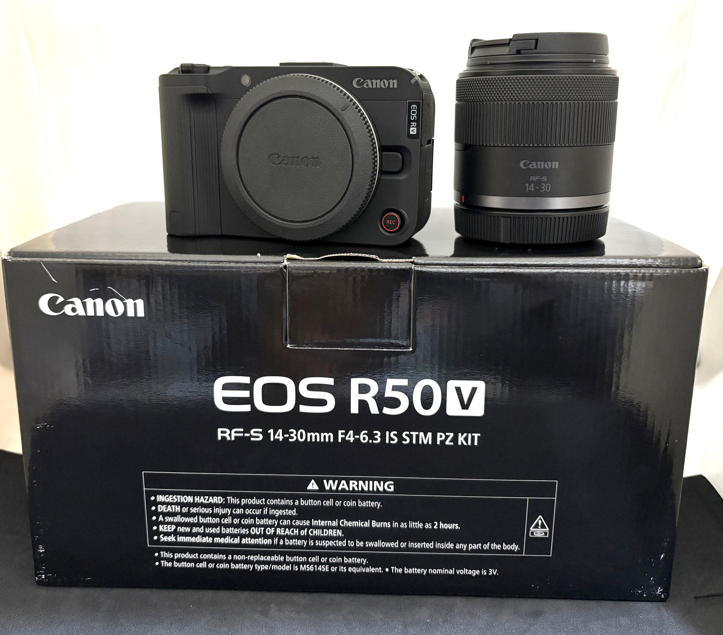 Canon EOS R50 V Content Creator Cameras + RF 14-30mm lens (used)