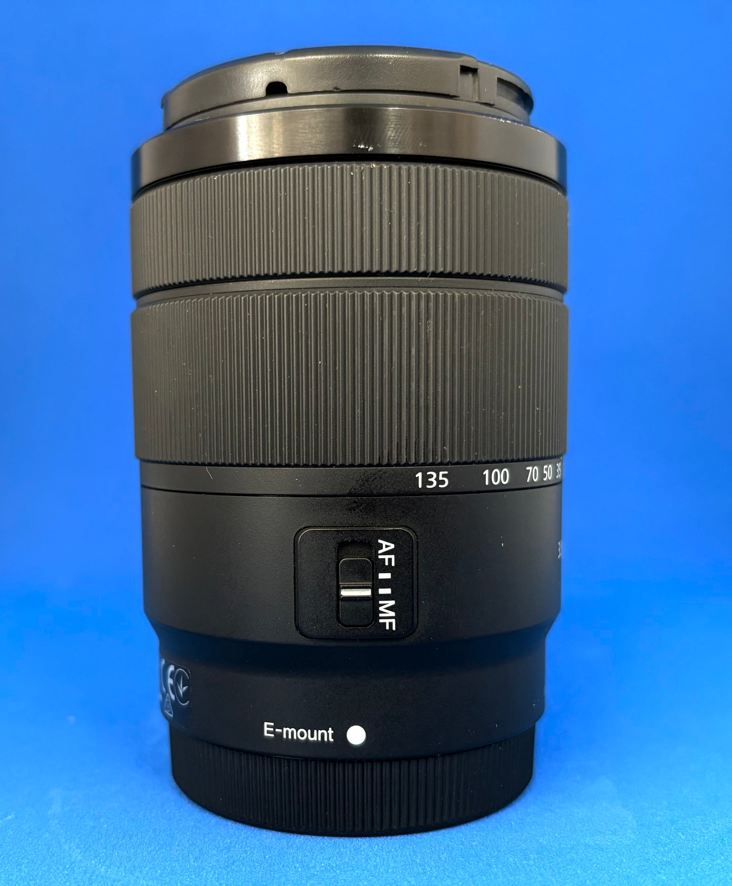 Sony E 18-135mm f/3.5-5.6 OSS Lens (used)