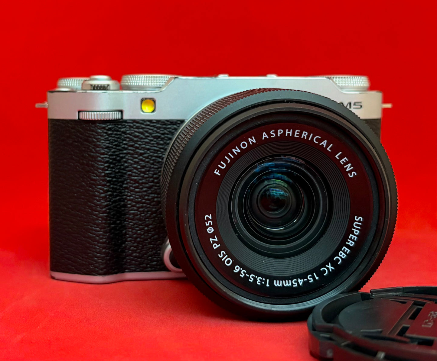 Fujifilm X-M5 Mirrorless Camera with XC 15-45mm f/3.5-5.6 Lens Silver (used)