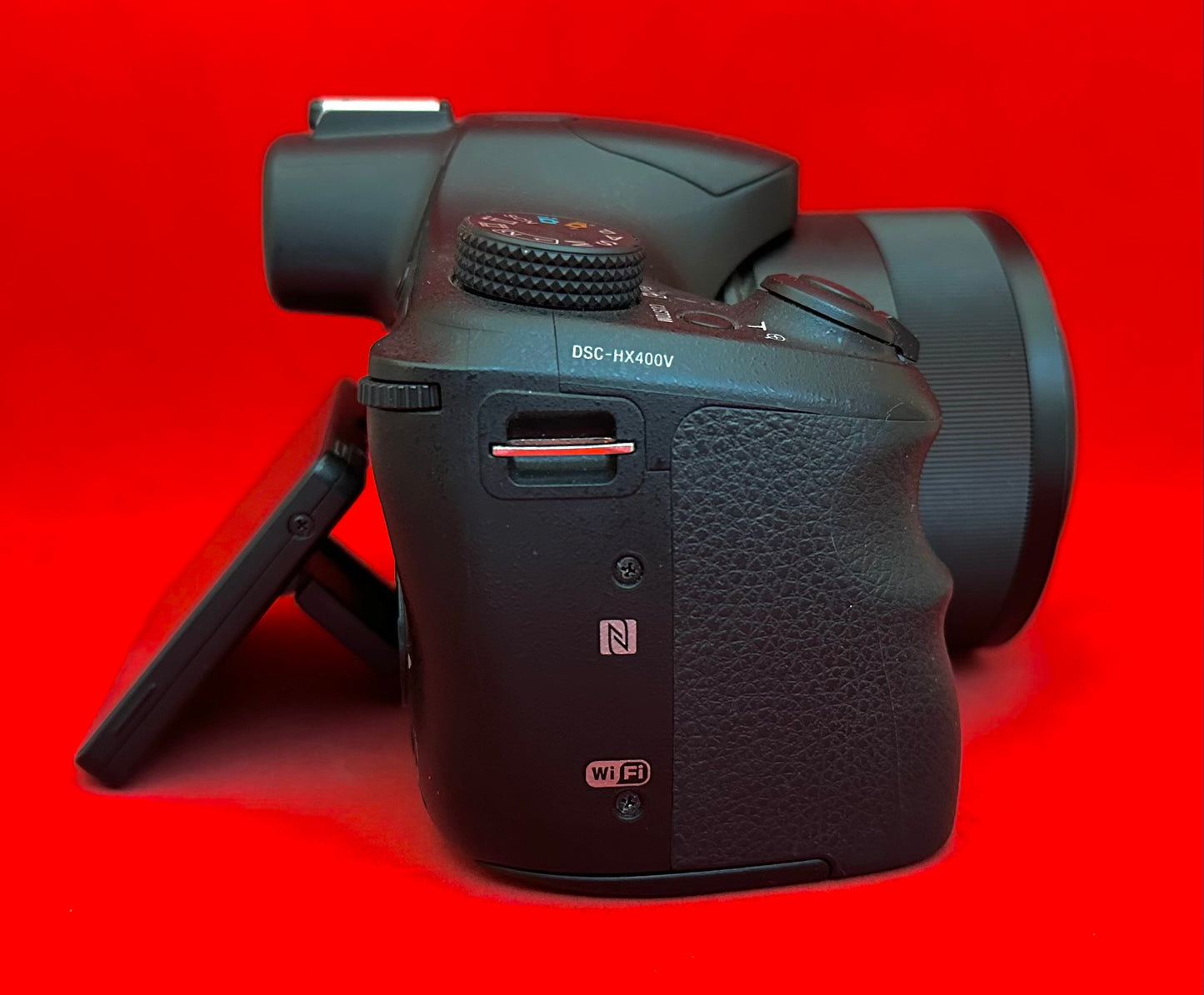 Sony Cyber-shot DSC-HX400V Digital Camera (used)