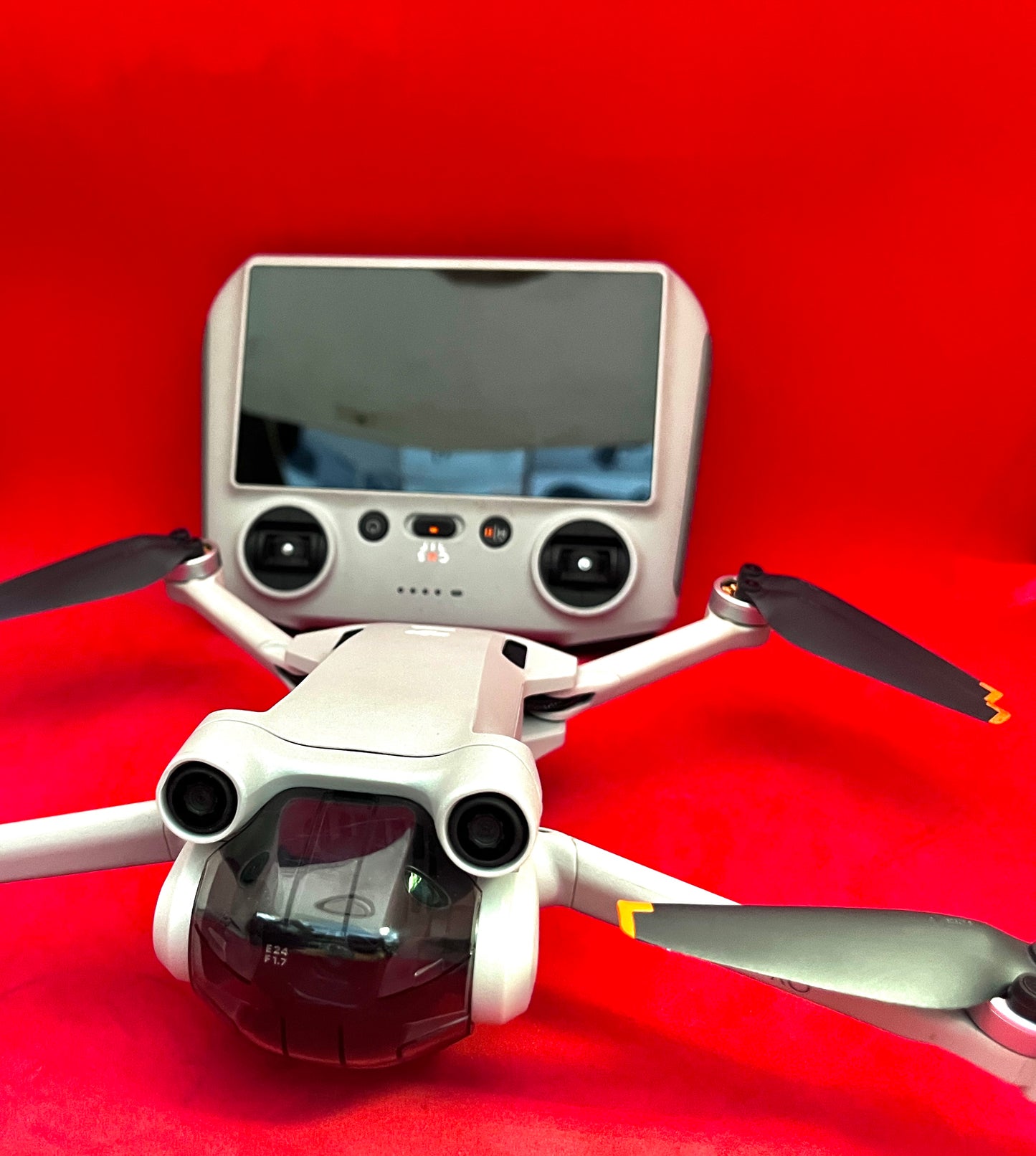 DJI Mini 3 Pro + Smart Controller (used)