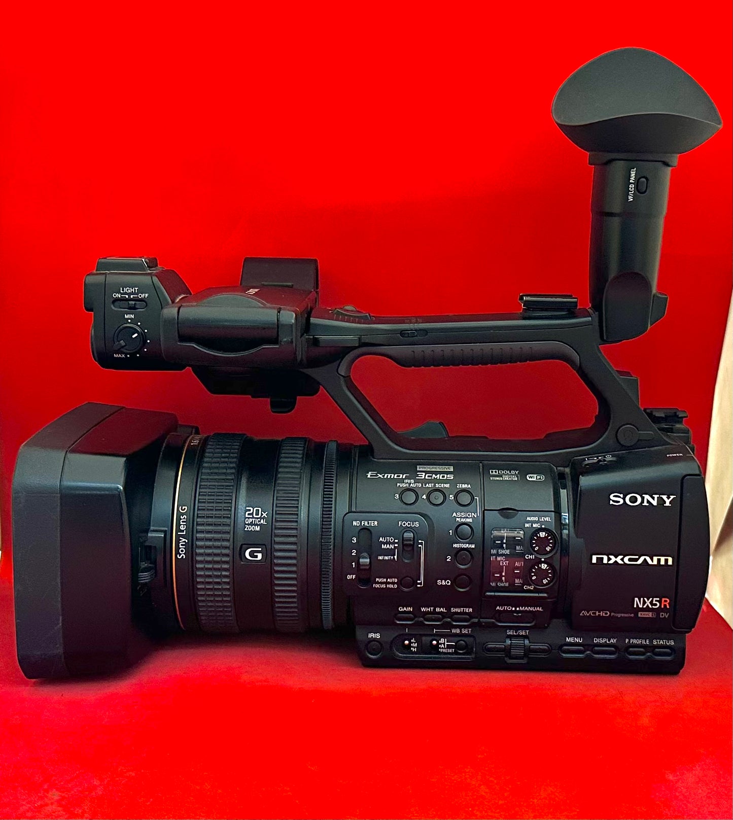 Sony HXR-NX5R Professional Camcorder with Built-In LED Light (used)