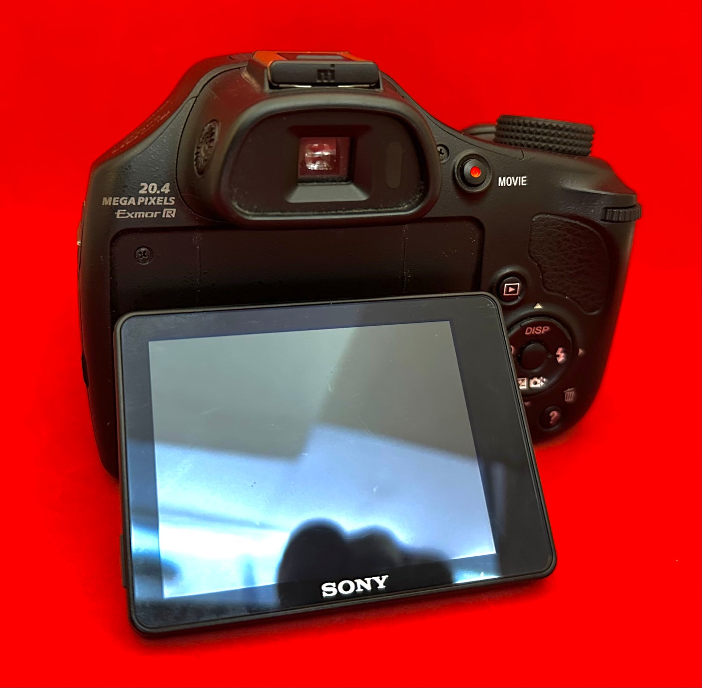 Sony Cyber-shot DSC-HX400V Digital Camera (used)