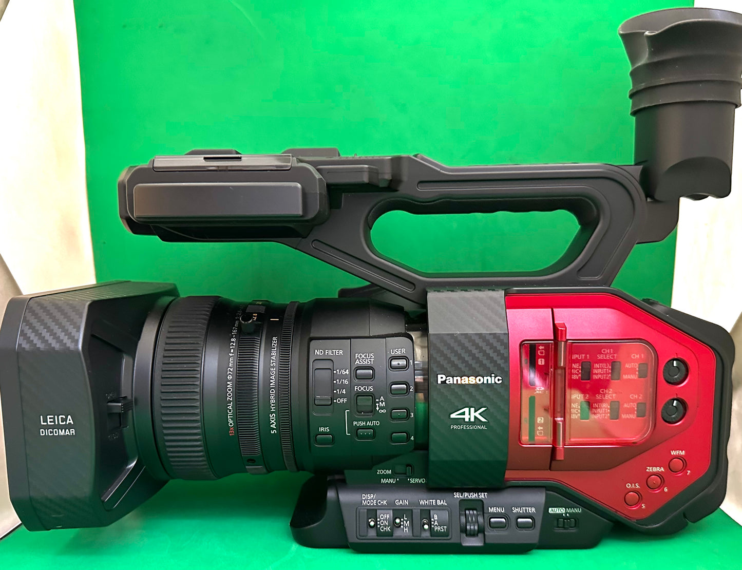 Panasonic AG-DVX200 4K Professional Camcorder (used)