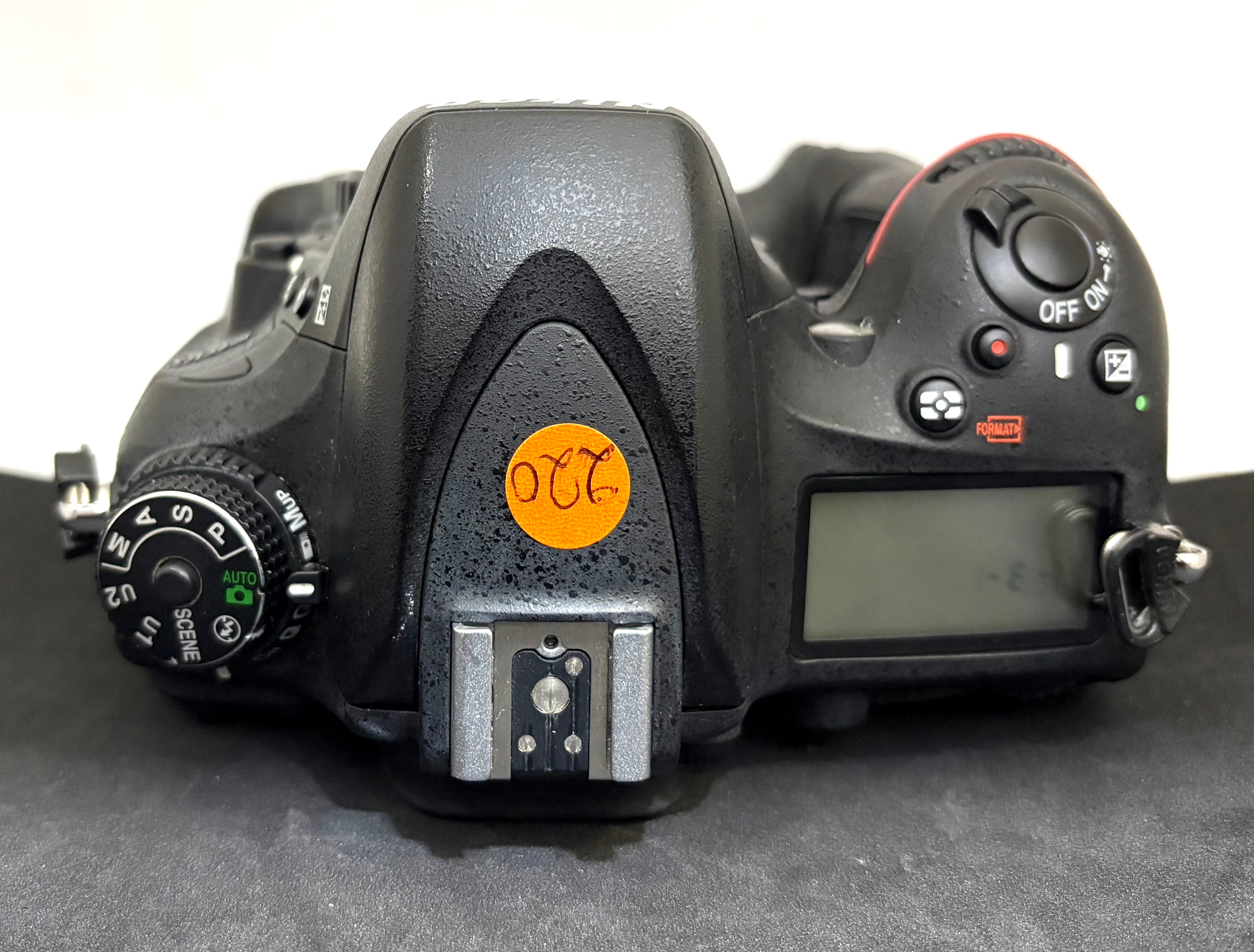 Nikon D610 24.3 MP Digital SLR Camera (Body Only) used – Luck Tech