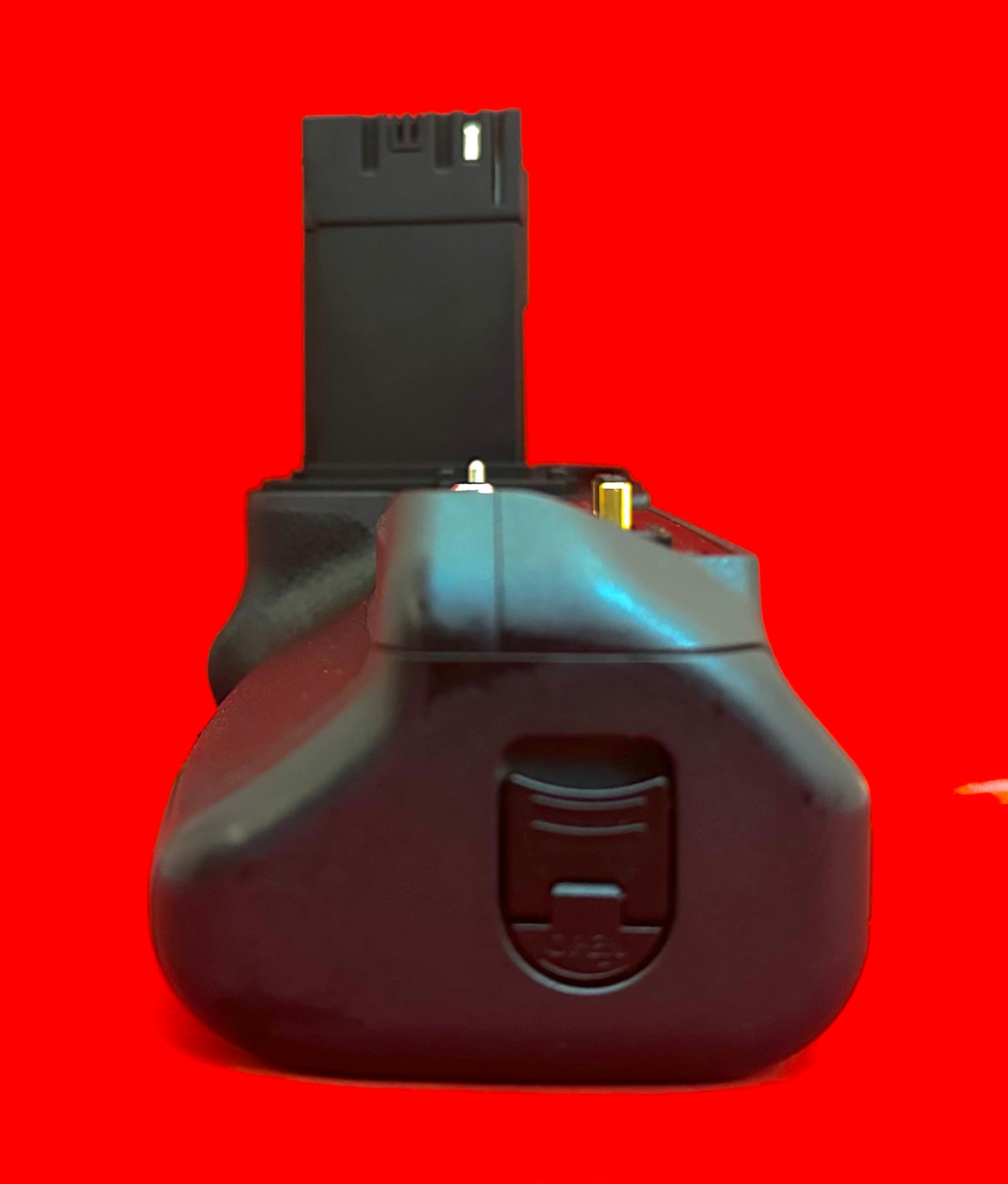 Canon BG-E22 Battery Grip for EOS R (used)