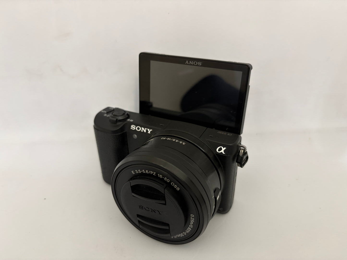 SONY A5100 BODY + SONY E PZ 16-50MM OSS LENS (used)