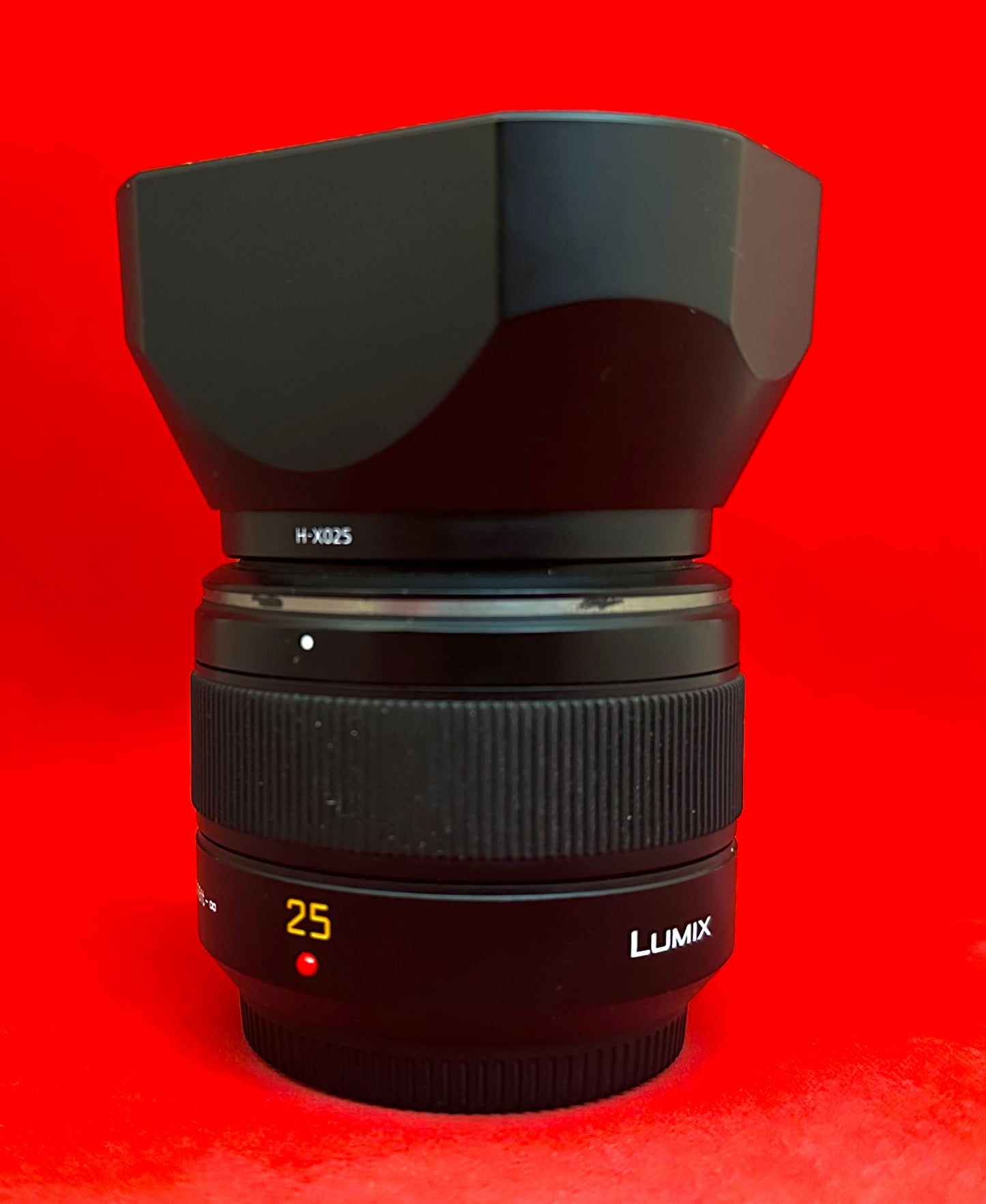 Panasonic Leica DG Summilux 25mm f/1.4 II ASPH. Lens (used)