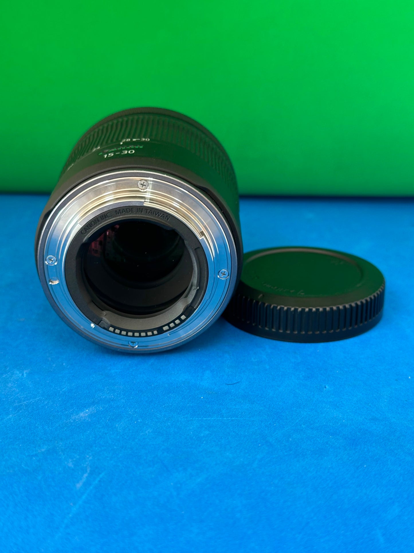 Canon RF 15-30mm f/4.5-6.3 IS STM Lens (used)