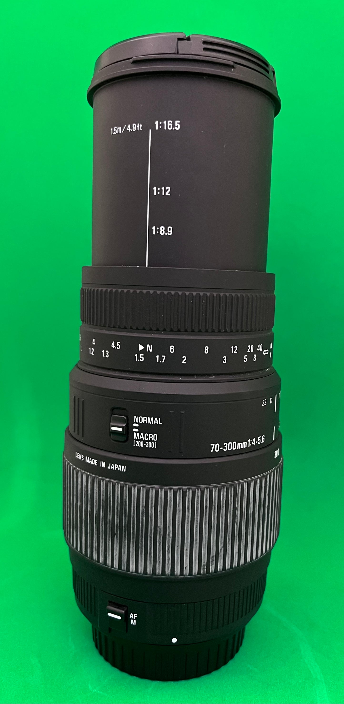 Sigma 70-300mm f/4-5.6 DG Macro Telephoto Zoom Lens for Canon SLR Cameras (used)