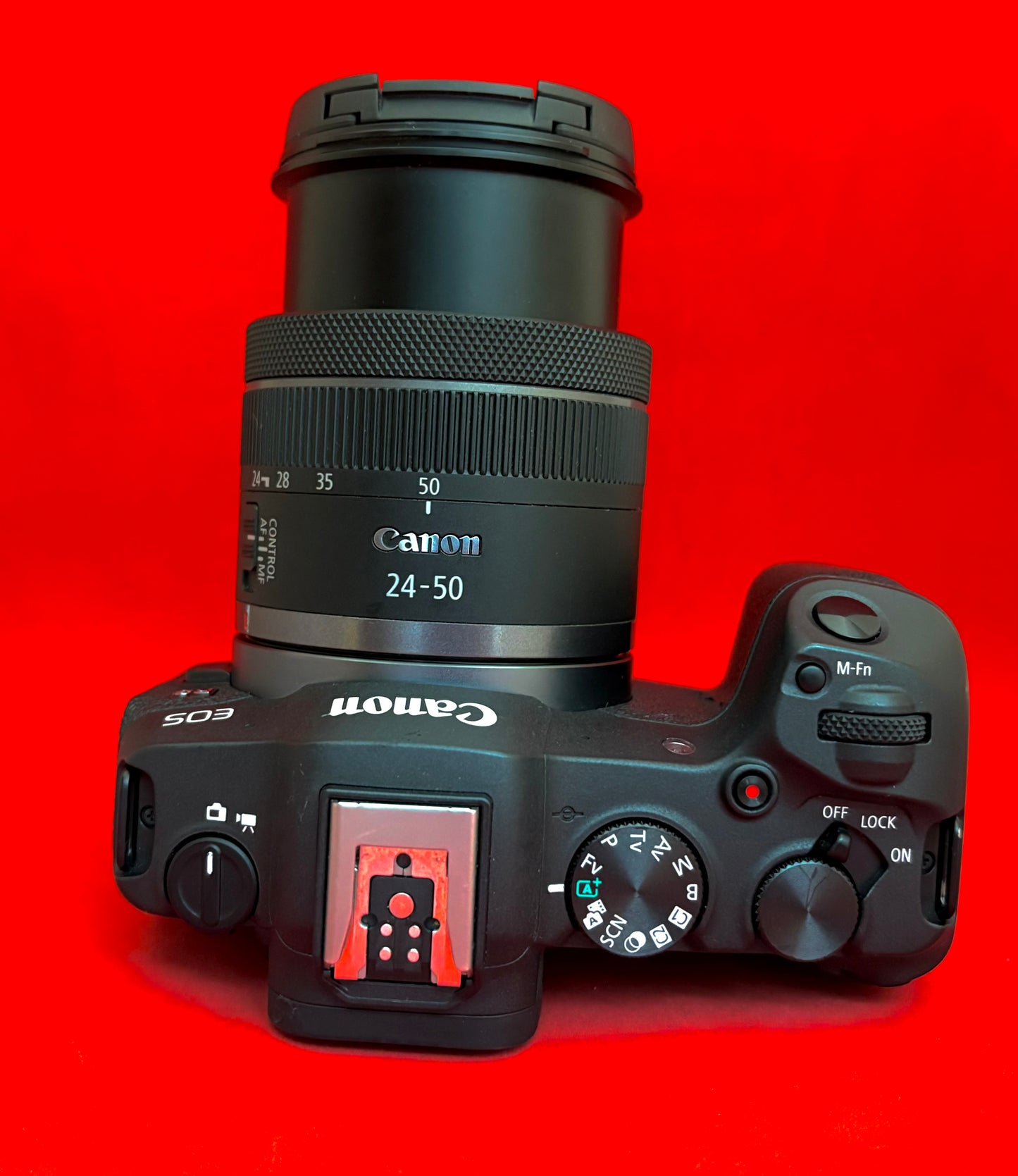 CANON EOS R8 MIRRORLESS  WITH RF 24-50MM F/4.5-6.3 IS STM LENS (used)