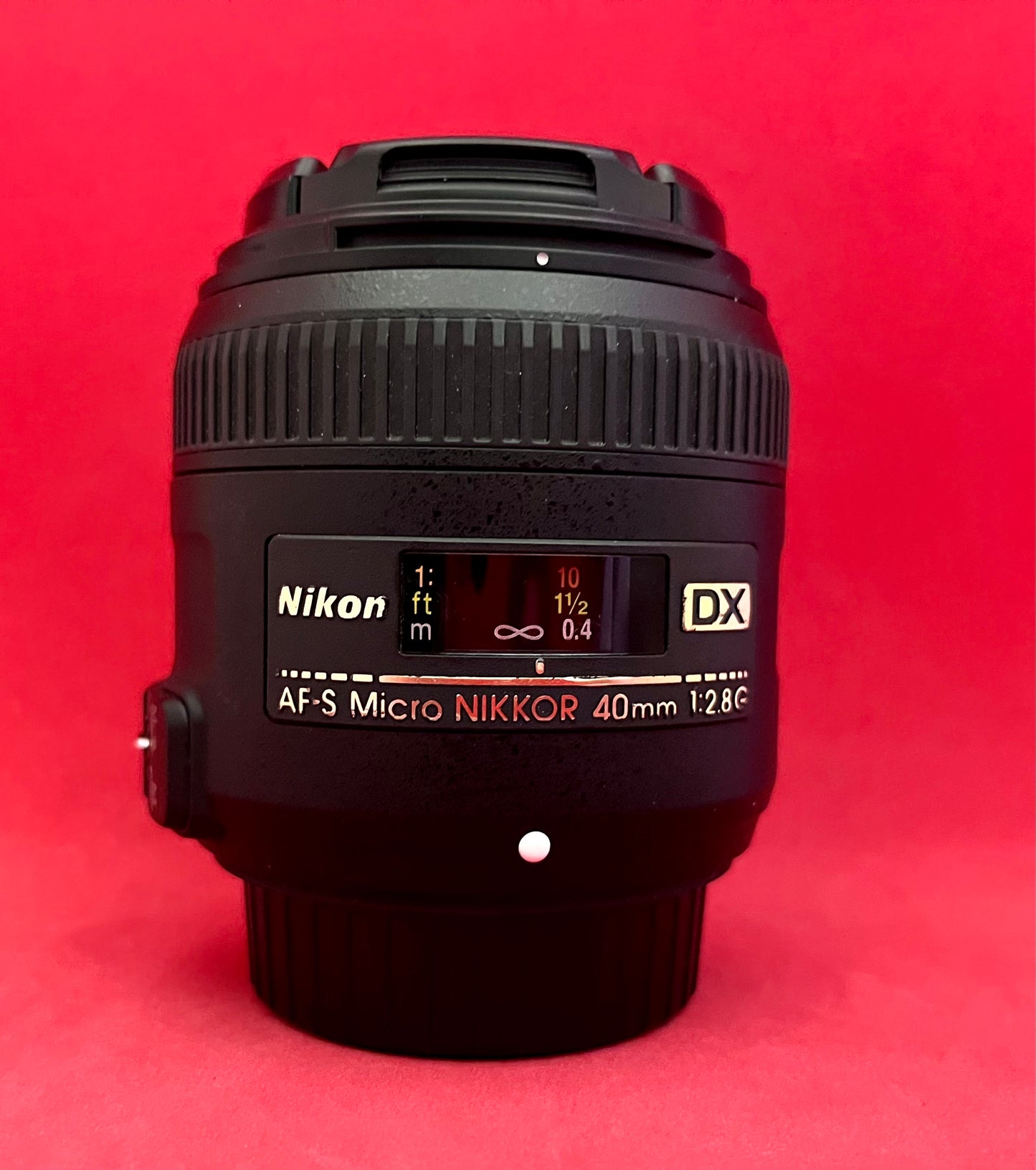 Nikon AF-S 40mm f/2.8 G DX Macro Lense (USED)