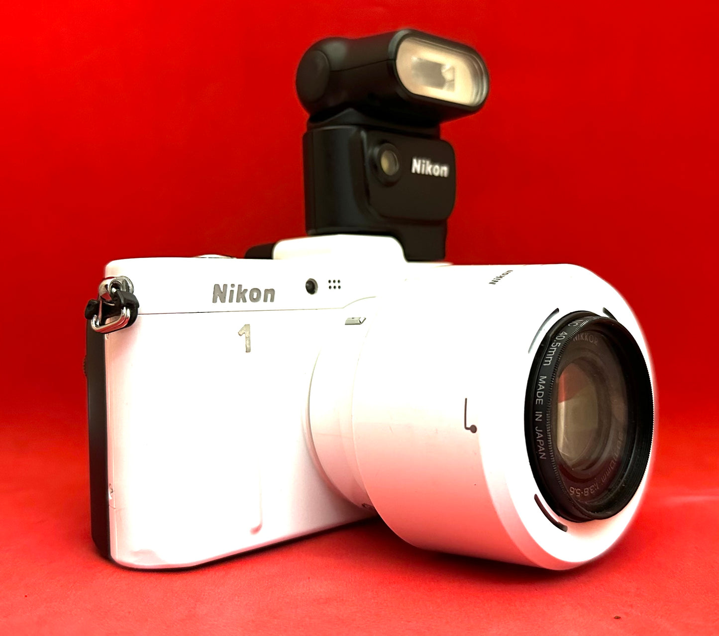 Nikon 1 V1 Mirrorless Digital Camera with 30-110mm Lens (used)