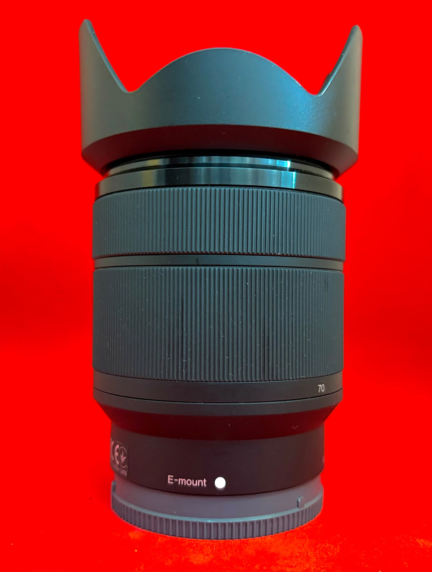 Sony 28-70mm FE f/3.5-5.6 OSS Lens (Used)