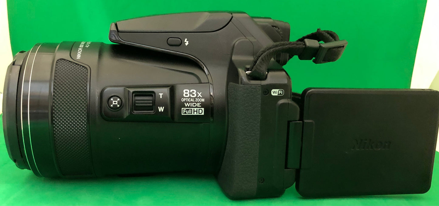 Nikon COOLPIX P900 Digital
Camera (used)