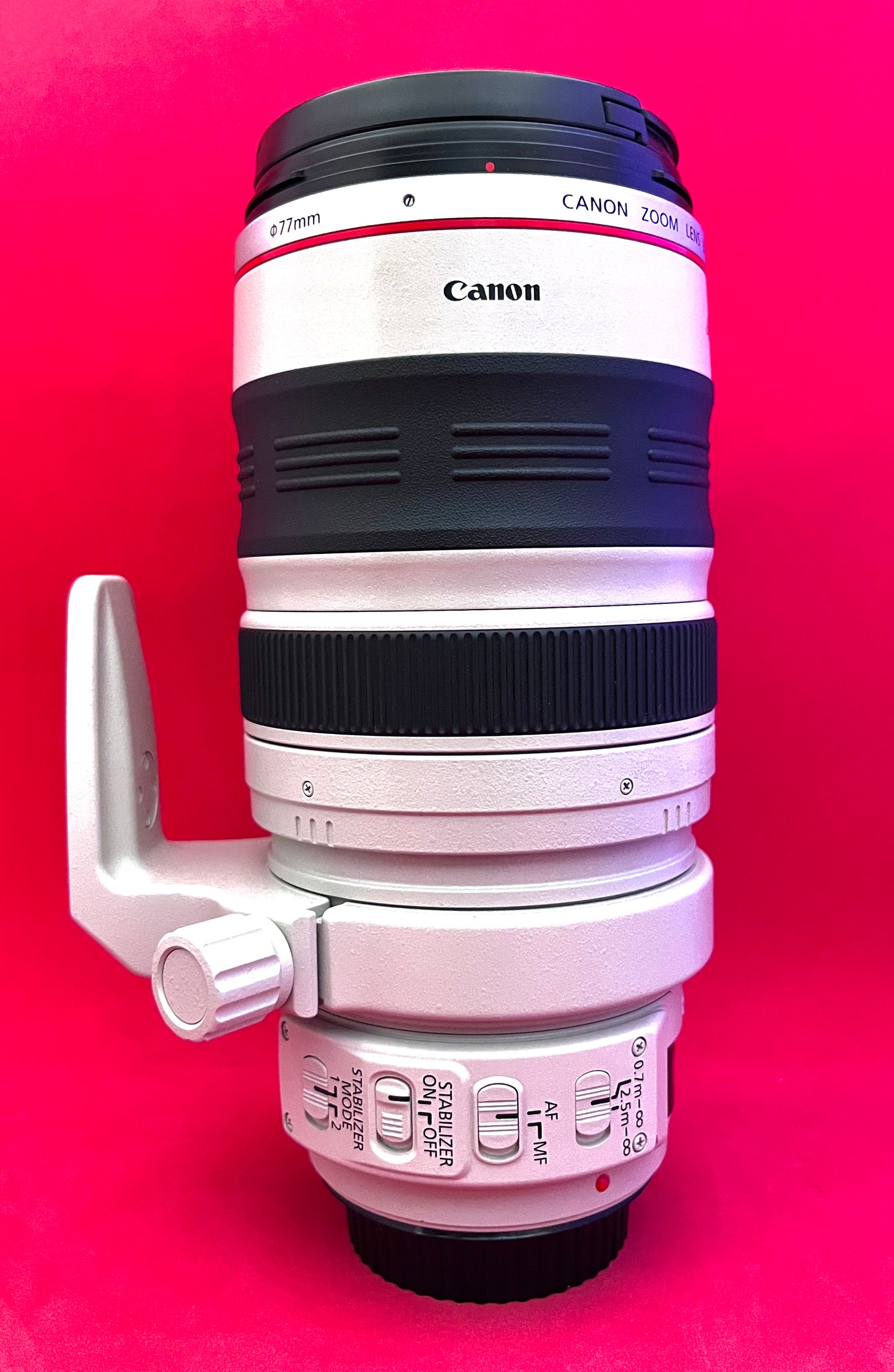 CANON EF 28-300mm F3.5-5.6 L IS USM (used)