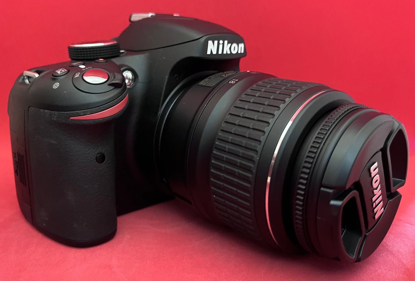 Nikon D3200 Camera 24.2 MP CMOS Digital SLR with 18-55mm f/3.5-5.6 Auto Focus-S DX VR NIKKOR Zoom Lens (USED)