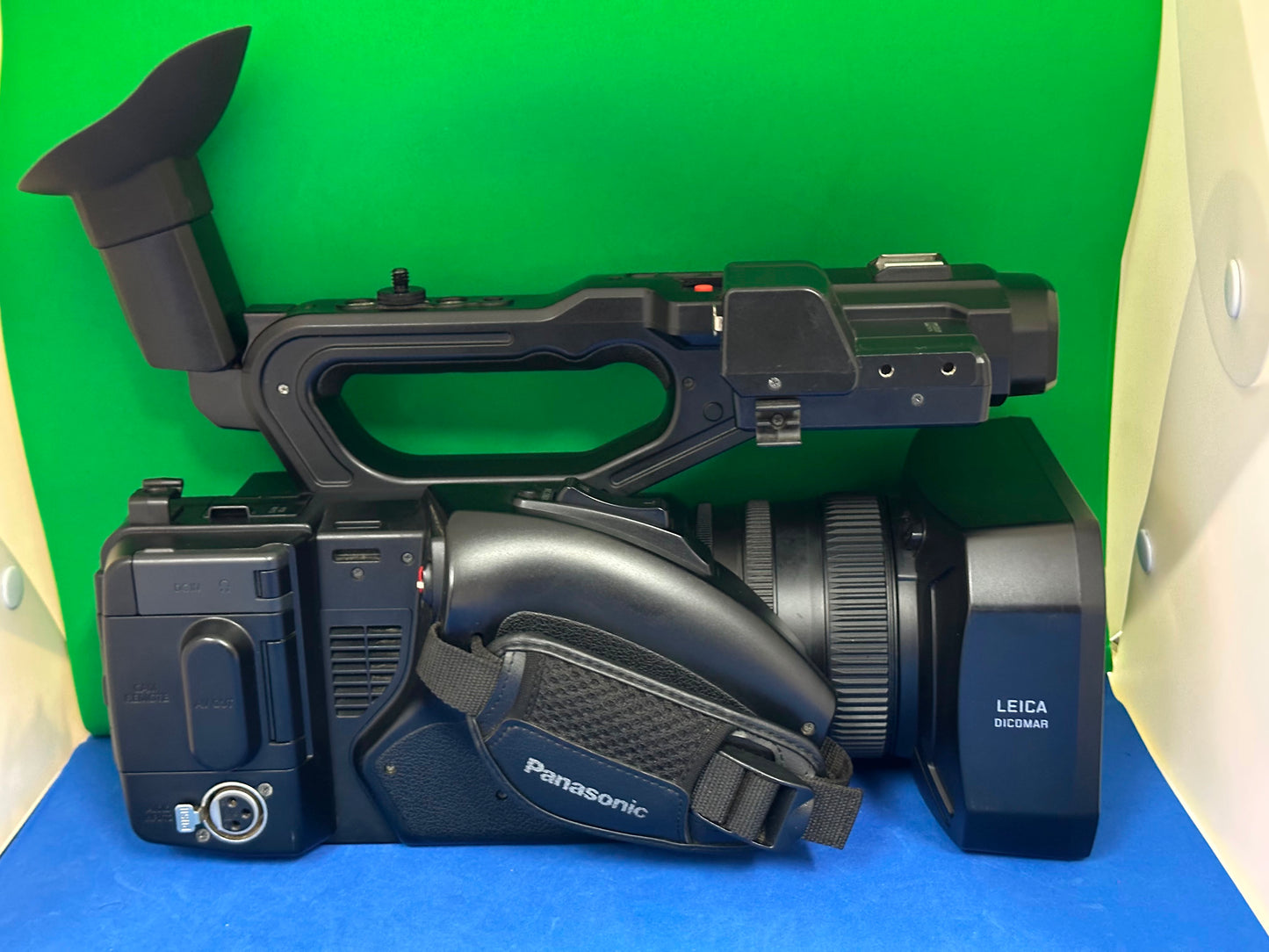 Panasonic AG-UX90 4K Professional Camcorder (used), like new