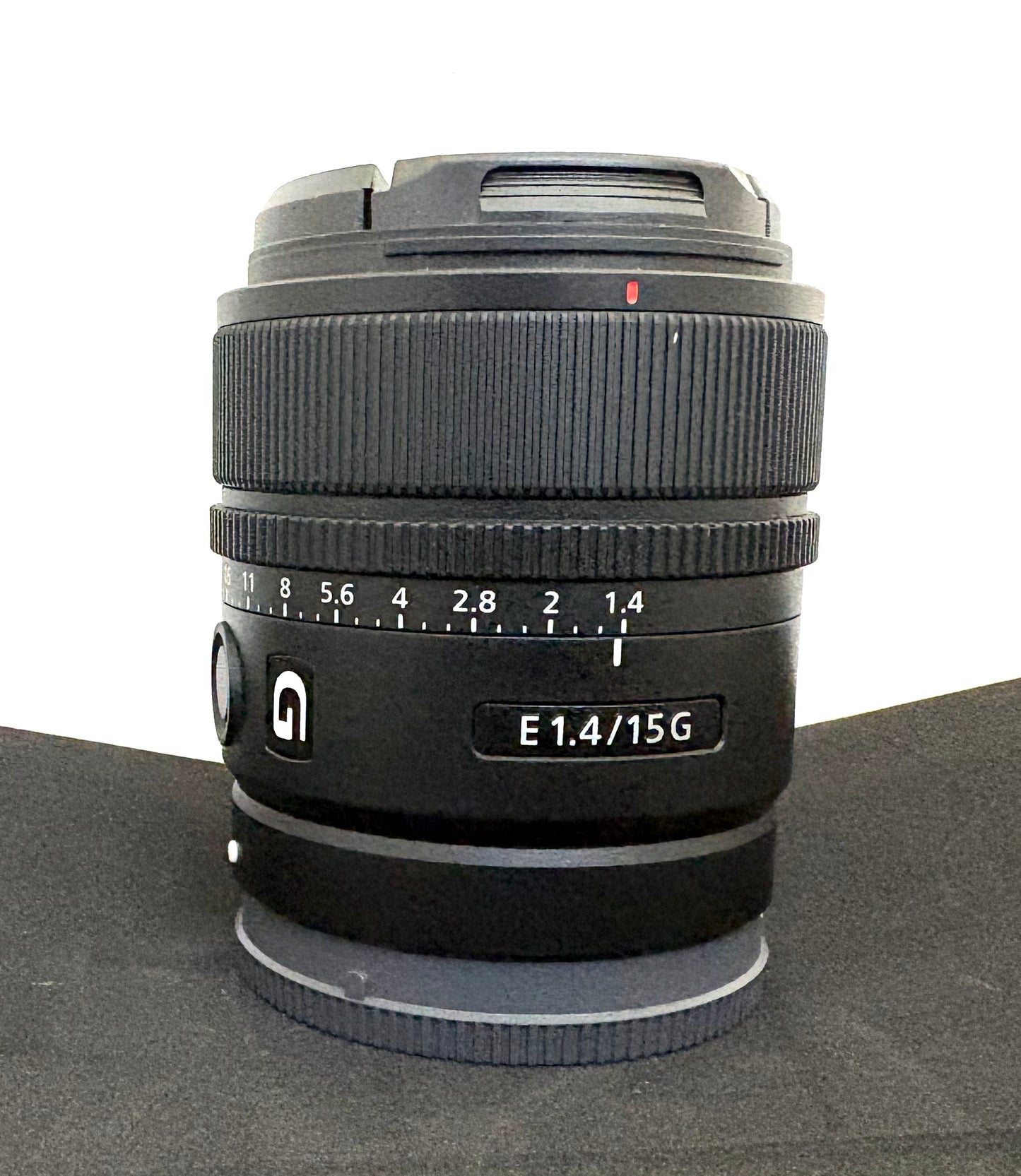 Sony E 15mm f/1.4 G Lens ( used )